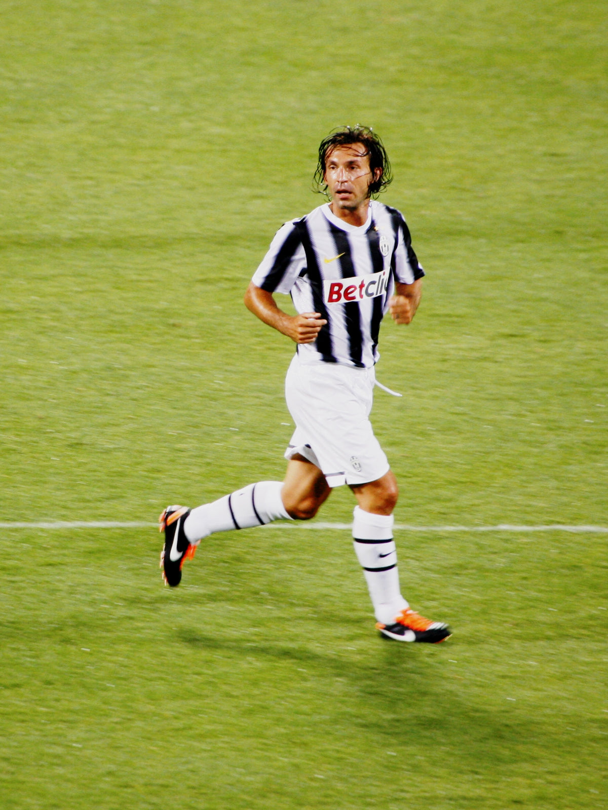 2011/12 Juventus Home Jersey (L)