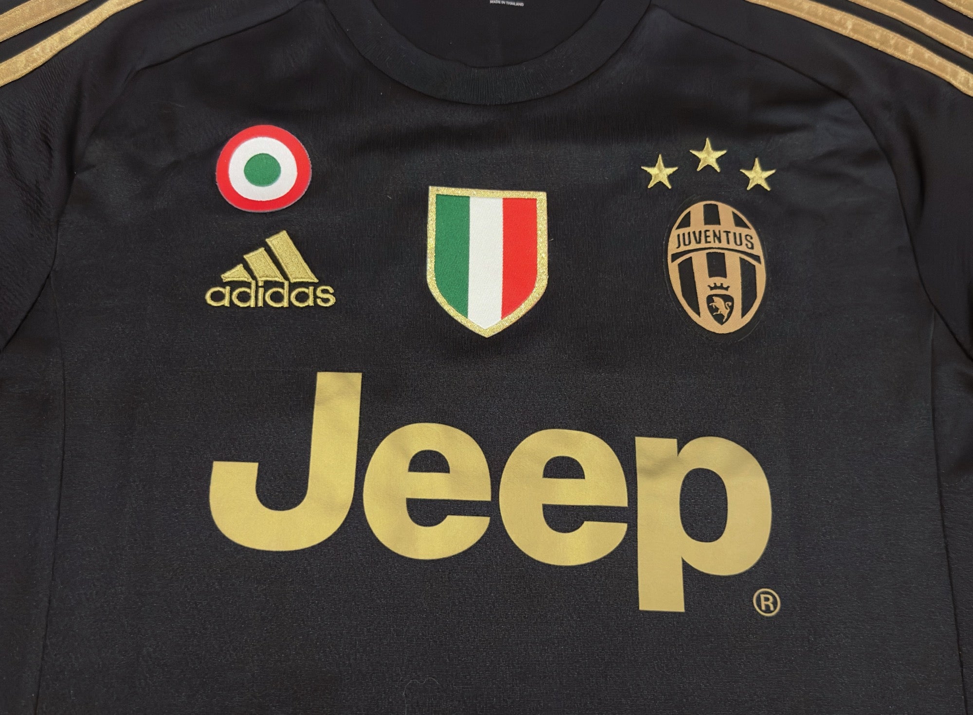 2015/16 Juventus #16 CUADRADO Third Jersey (S)