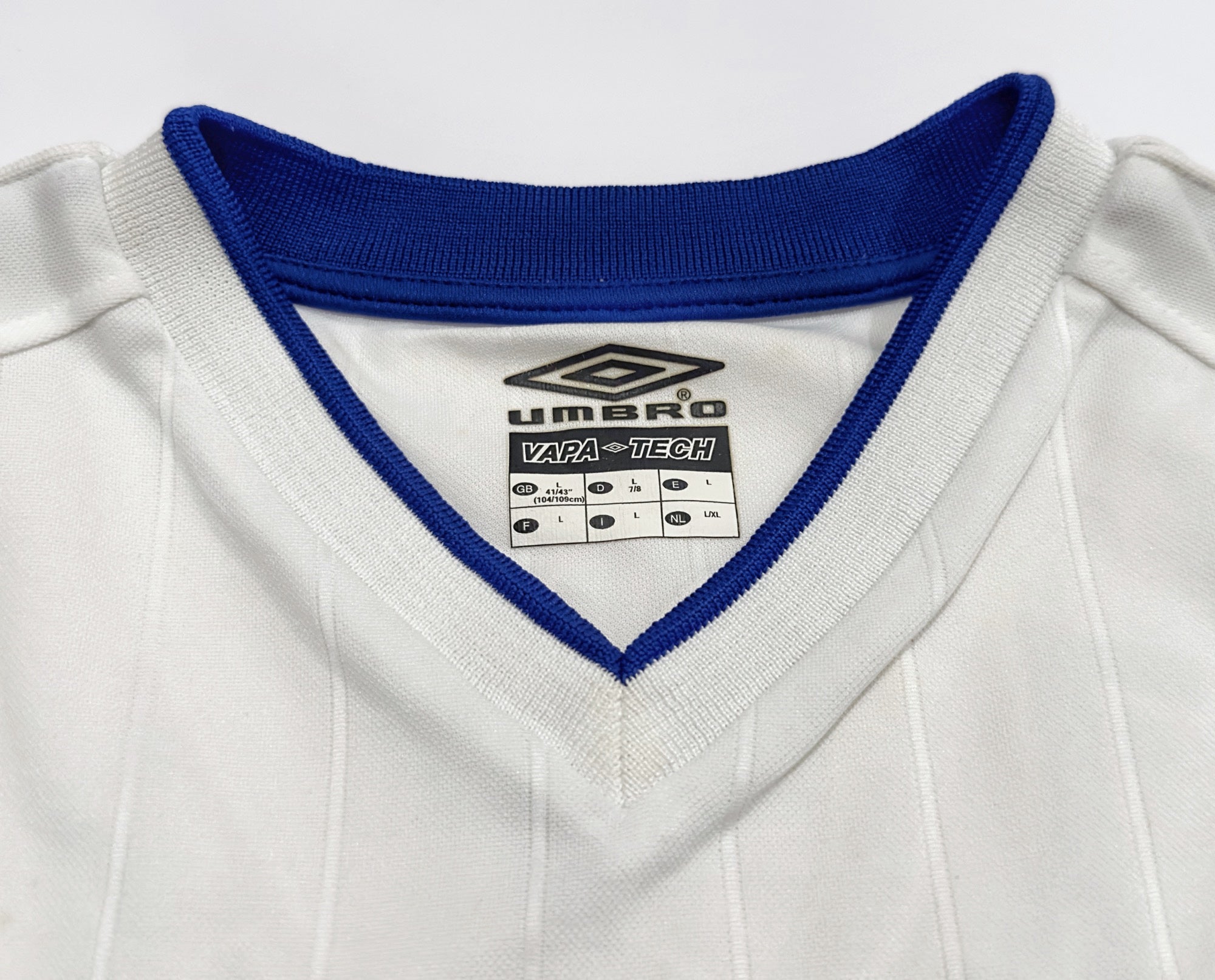 2001/03 Chelsea #25 ZOLA Away Jersey (L)