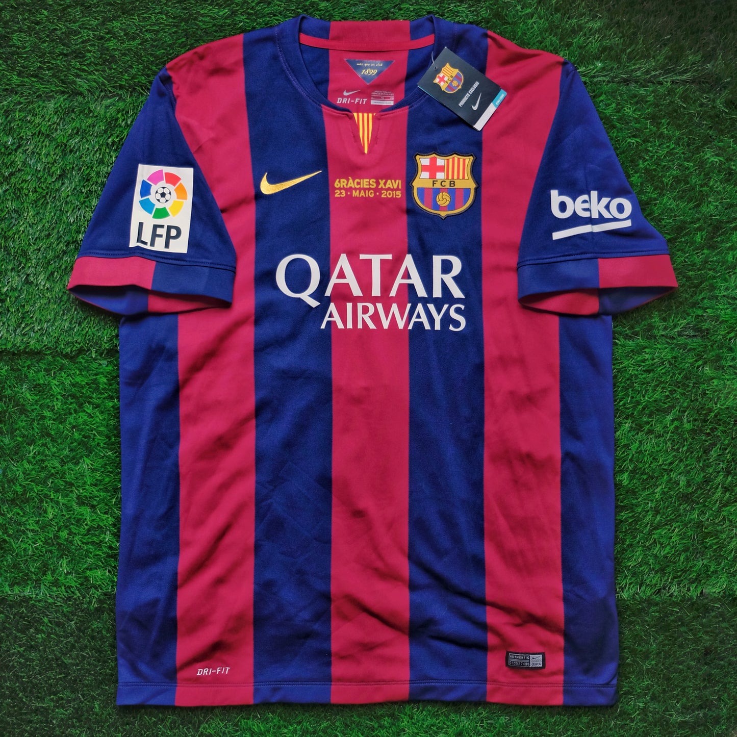 2014/15 Barcelona #6 XAVI Home Jersey (XL)