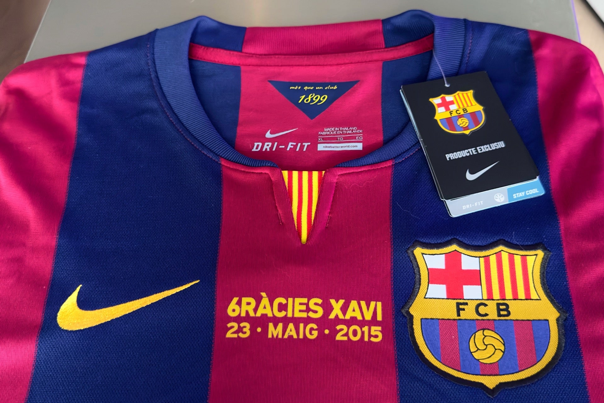 2014/15 Barcelona #6 XAVI Home Jersey (XL) – Double Kick Football