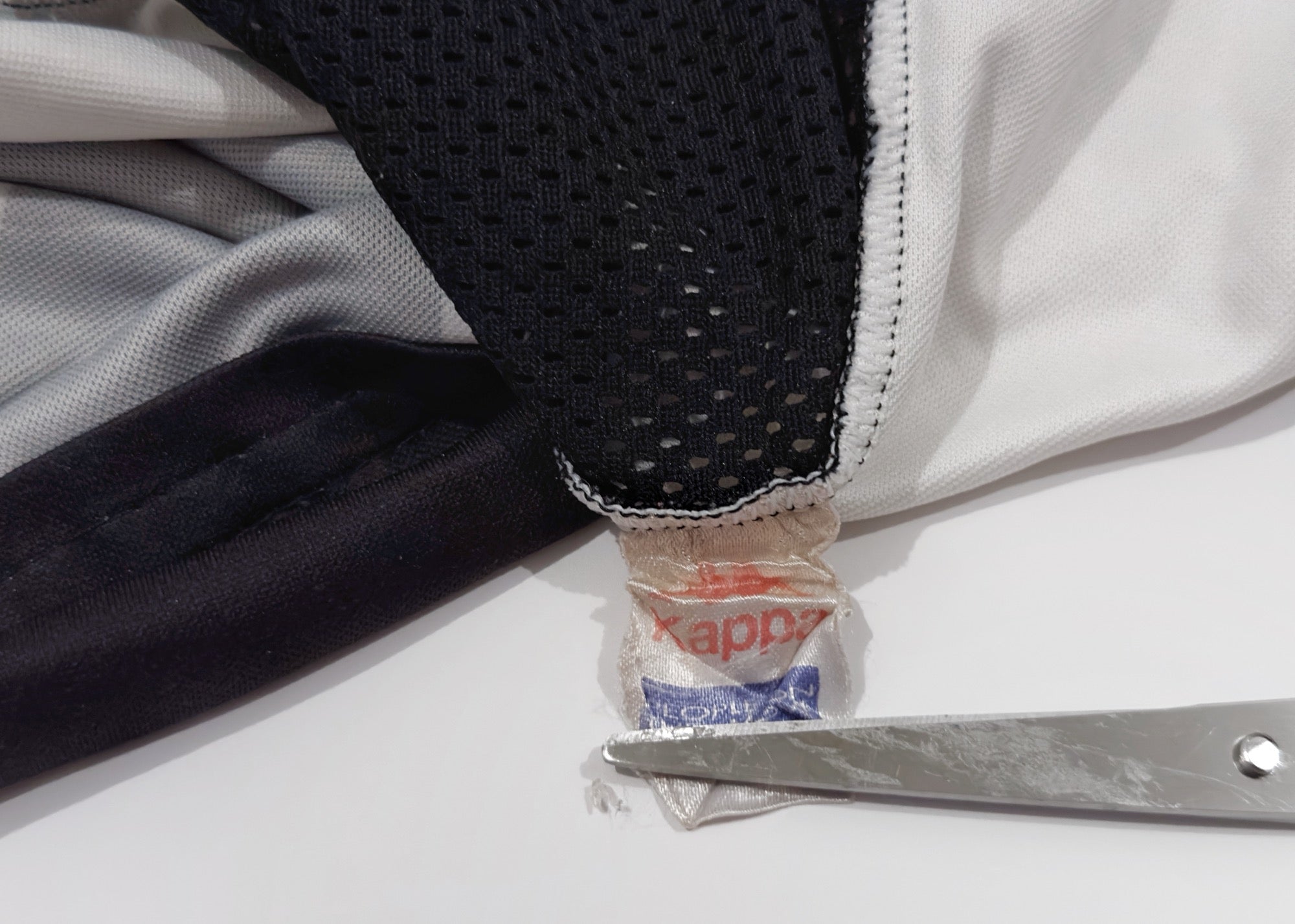 1997/98 Juventus Home Jersey (XL) L/S