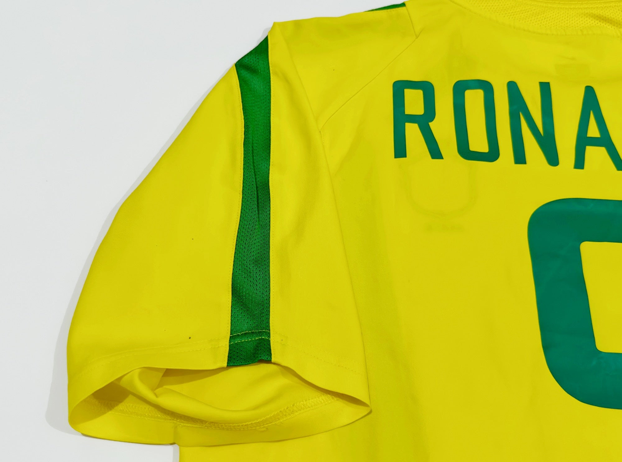 2002 Brazil #9 RONALDO Home Jersey (M)