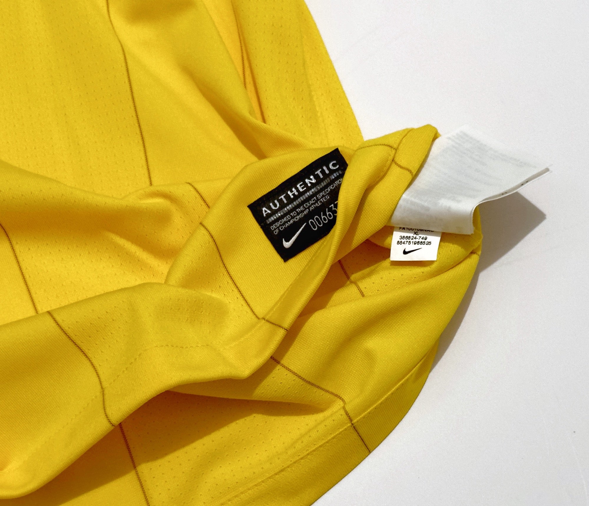 2010/12 Arsenal #4 FABREGAS Away Jersey (XL)