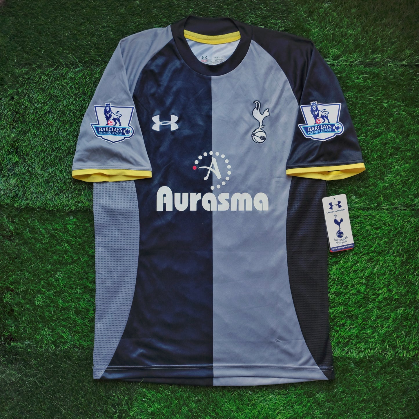 2012/13 Tottenham #11 BALE Third Jersey (M)