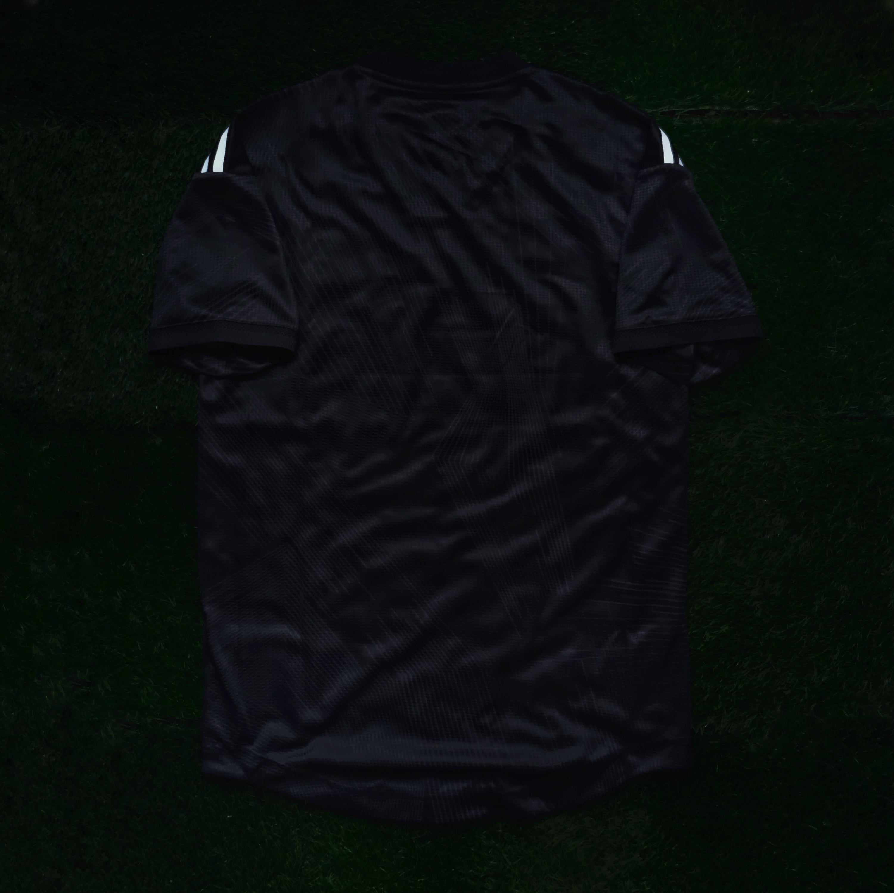 2021/22 Real Madrid X Y-3 Fourth Jersey Boxset (S)