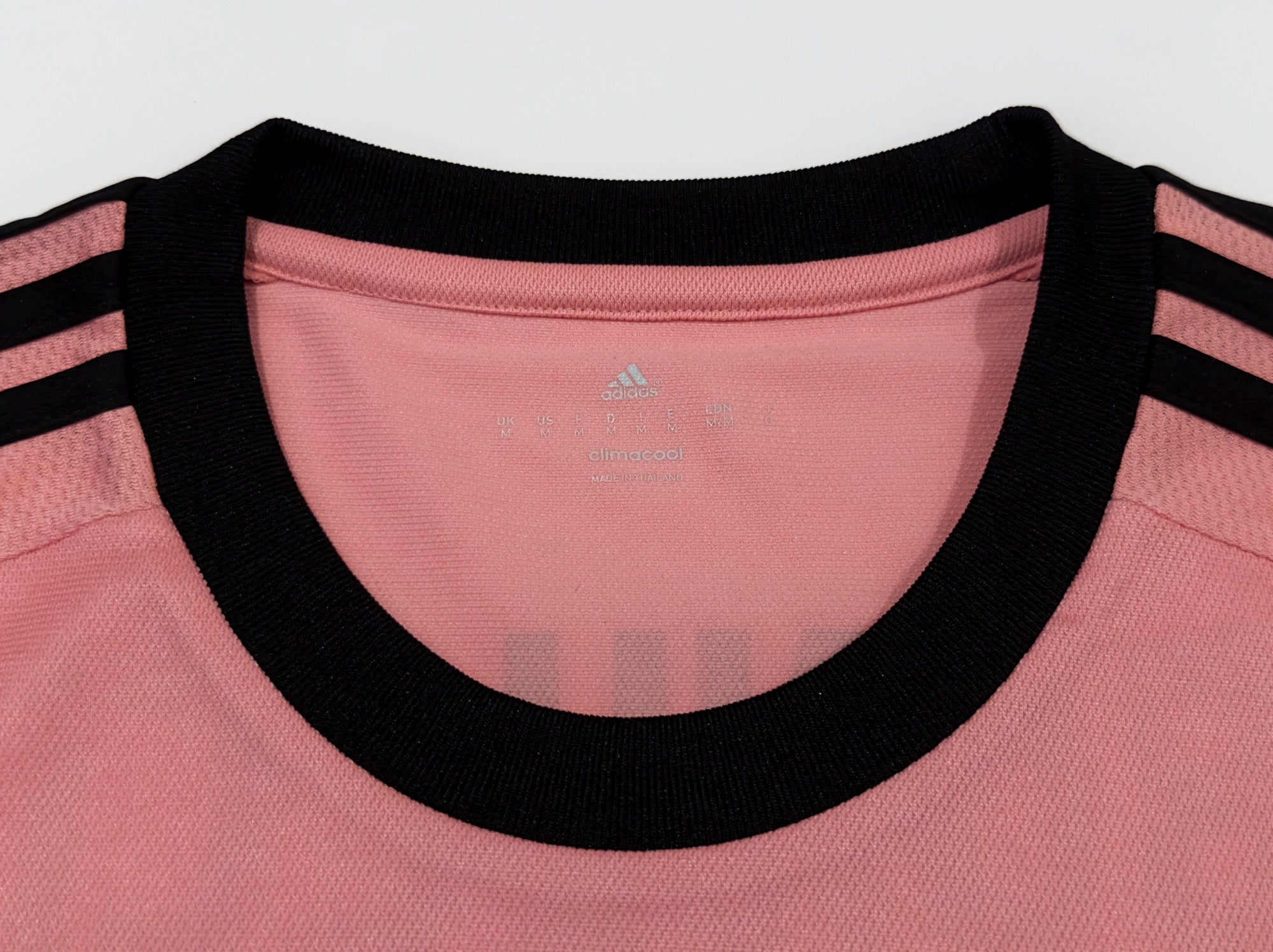 2015/16 Juventus #19 BONUCCI Away Jersey (M)