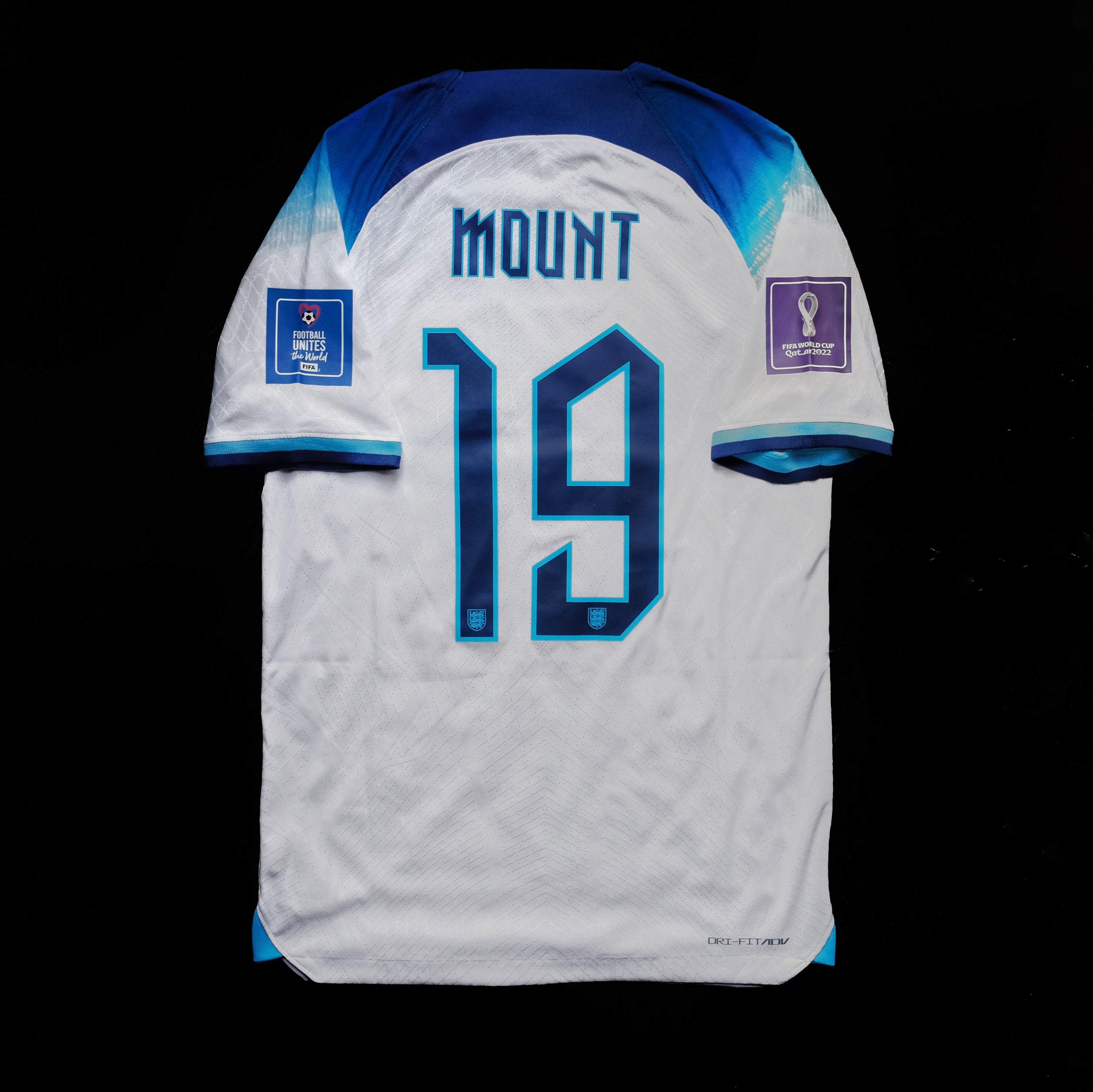 2022/23 England #19 MOUNT Home Jersey (S)