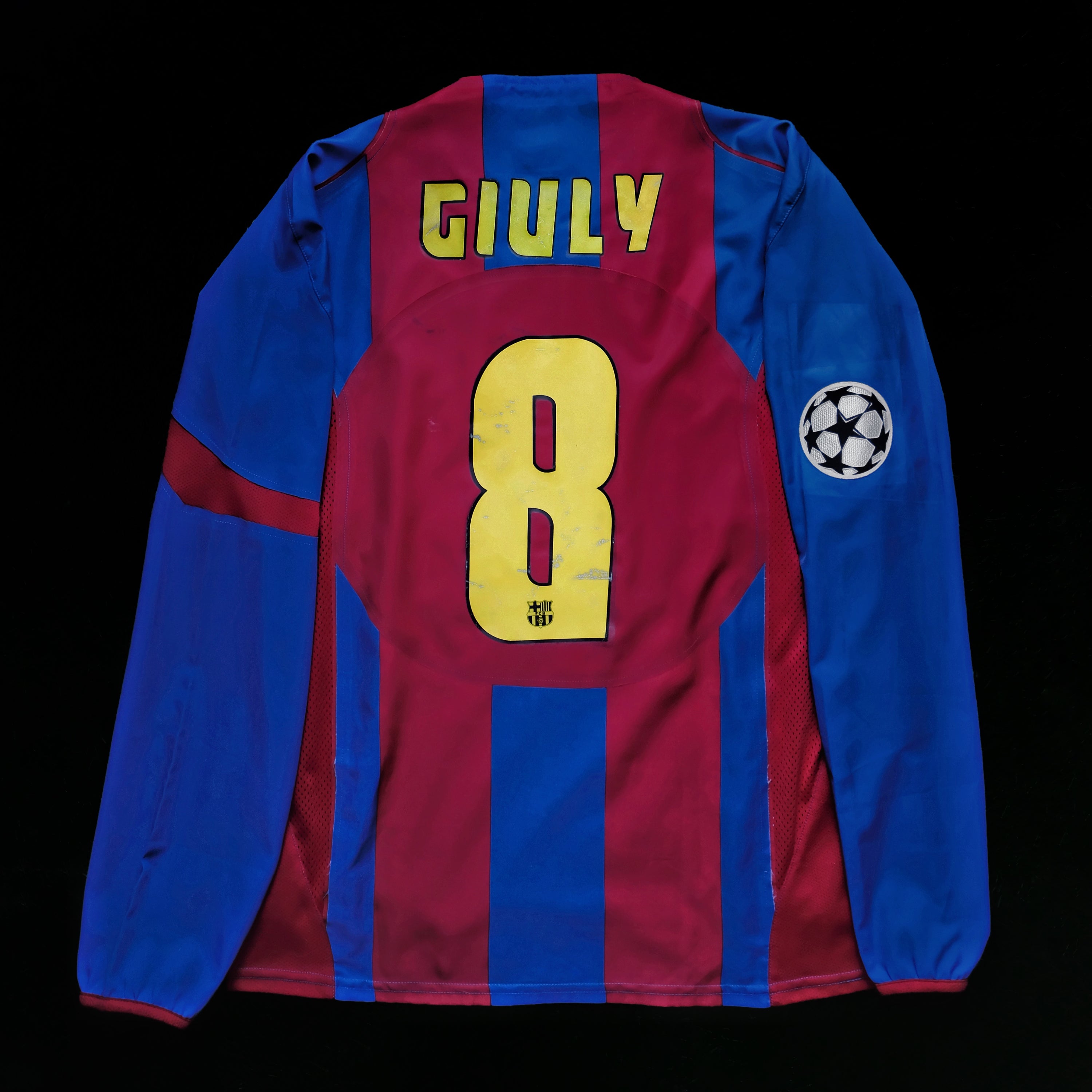 2004/05 Barcelona #8 GIULY Home Jersey (M) L/S