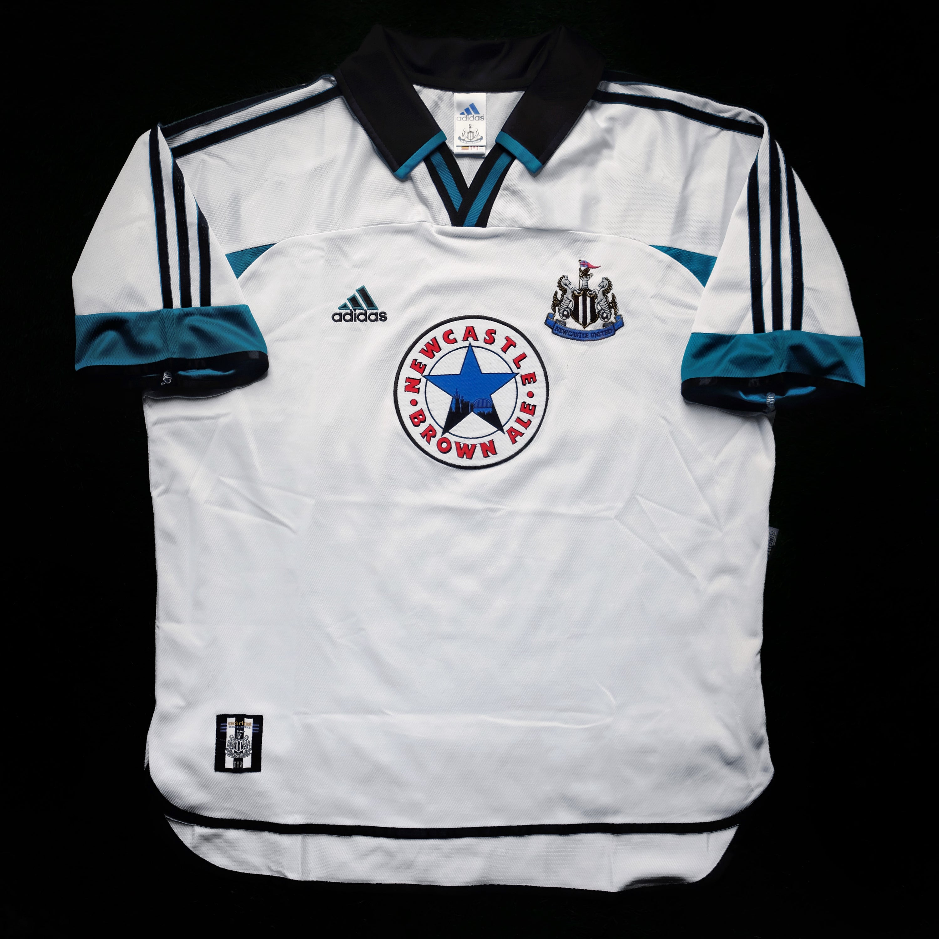 1999/00 Newcastle Away Jersey (L)