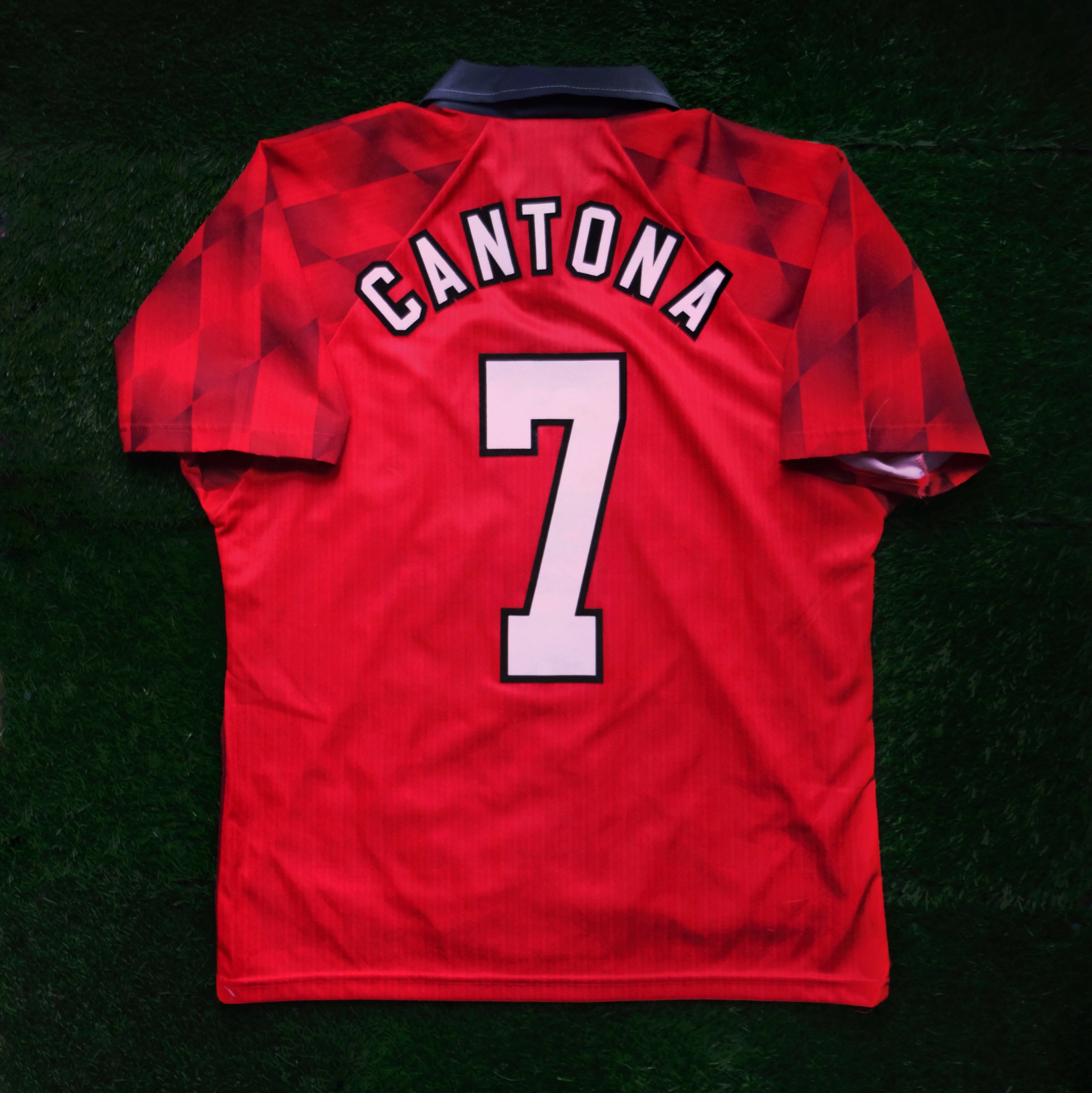 1996/97 Man Utd #7 CANTONA Home Jersey (M)