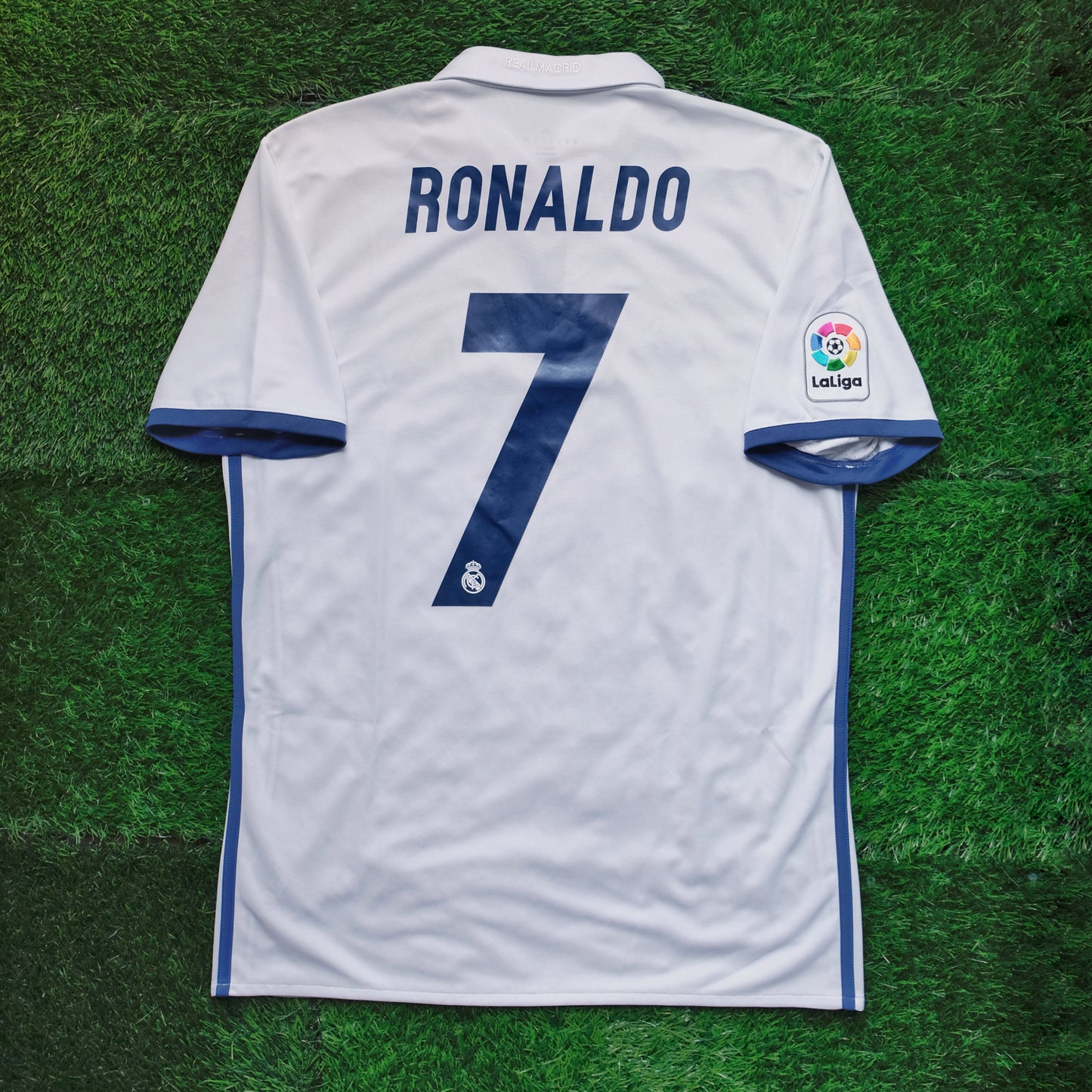 2016/17 Real Madrid #7 RONALDO Home Jersey (M)