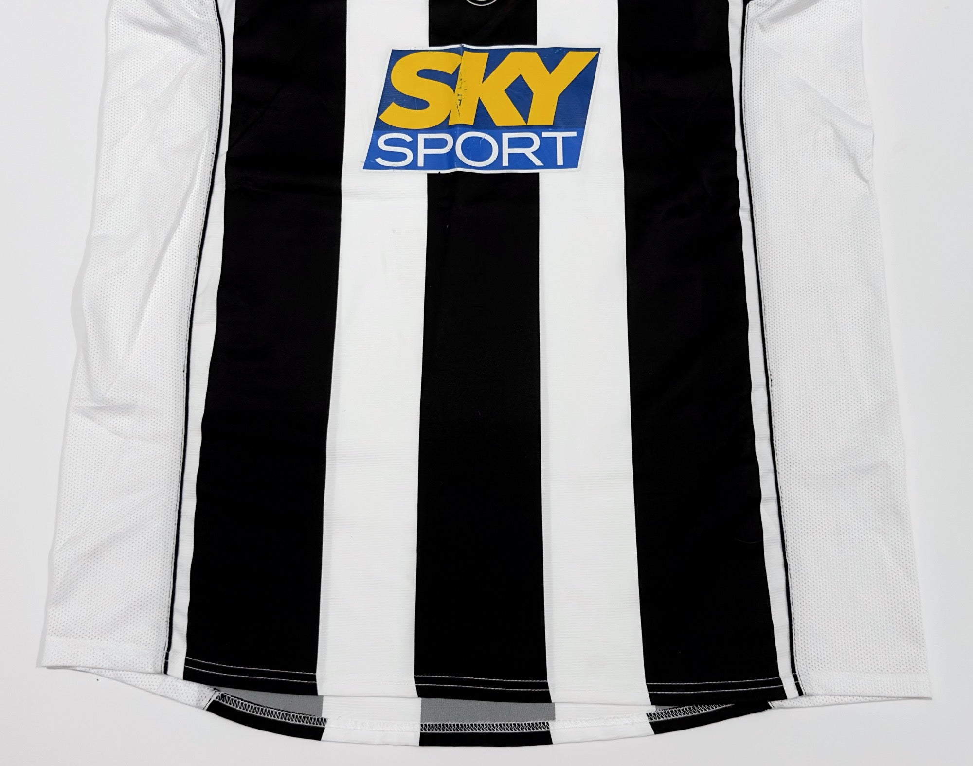 2004/05 Juventus Home Jersey (XL) L/S