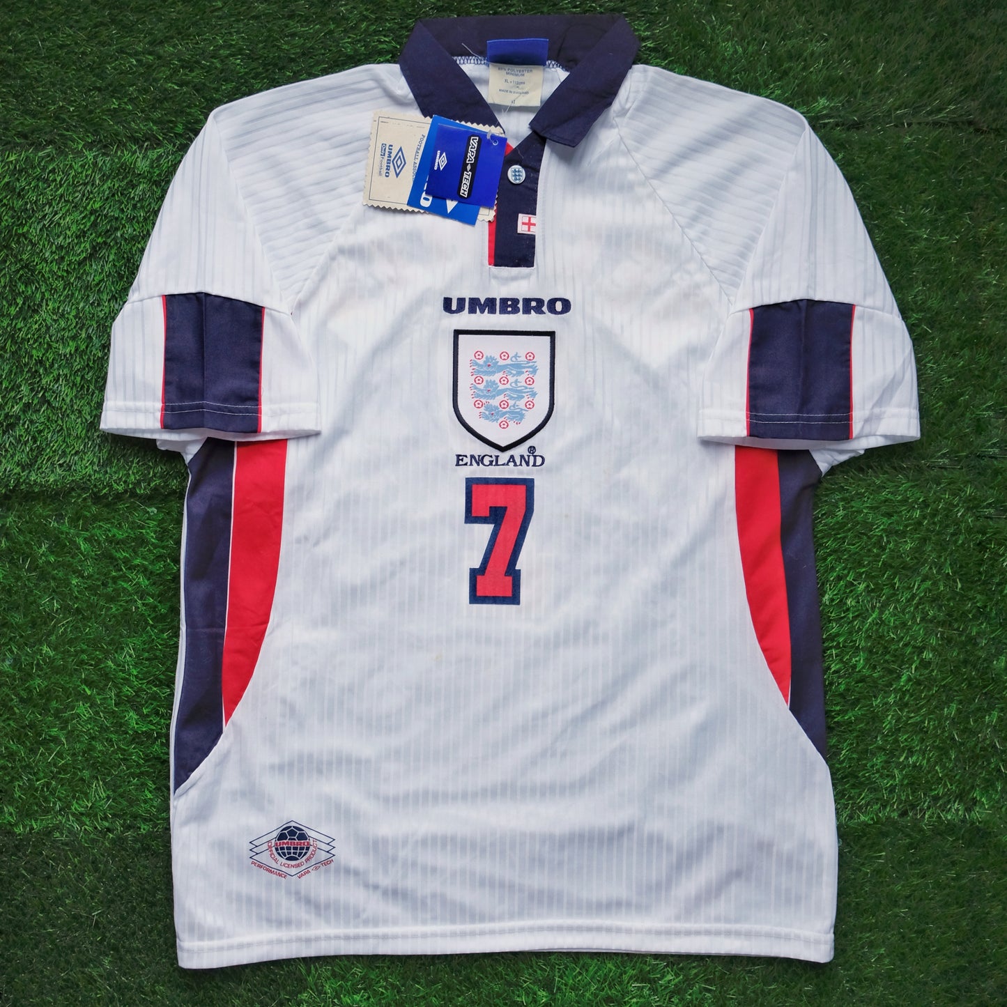 1997/99 England #7 BECKHAM Home Jersey (XL)