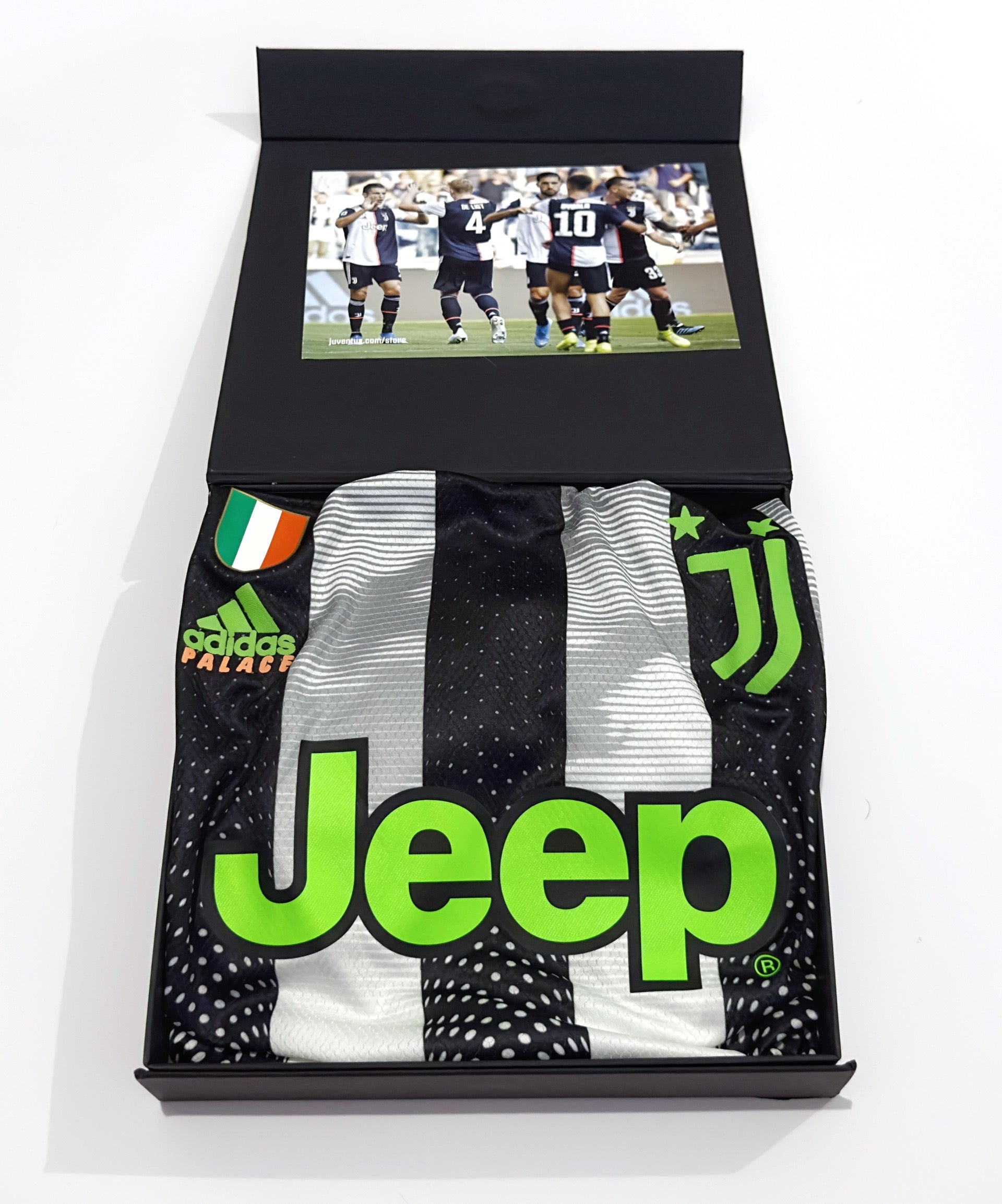 2019/20 Juventus X Palace #7 RONALDO Fourth Jersey Boxset (M