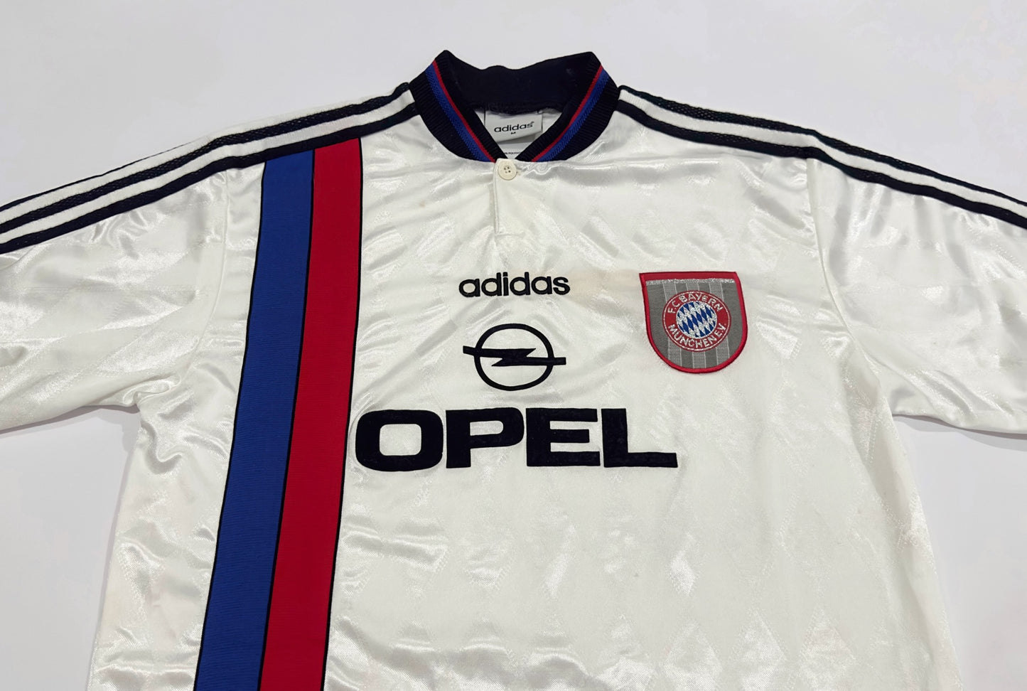 1995/96 Bayern Munich Away Jersey (M)