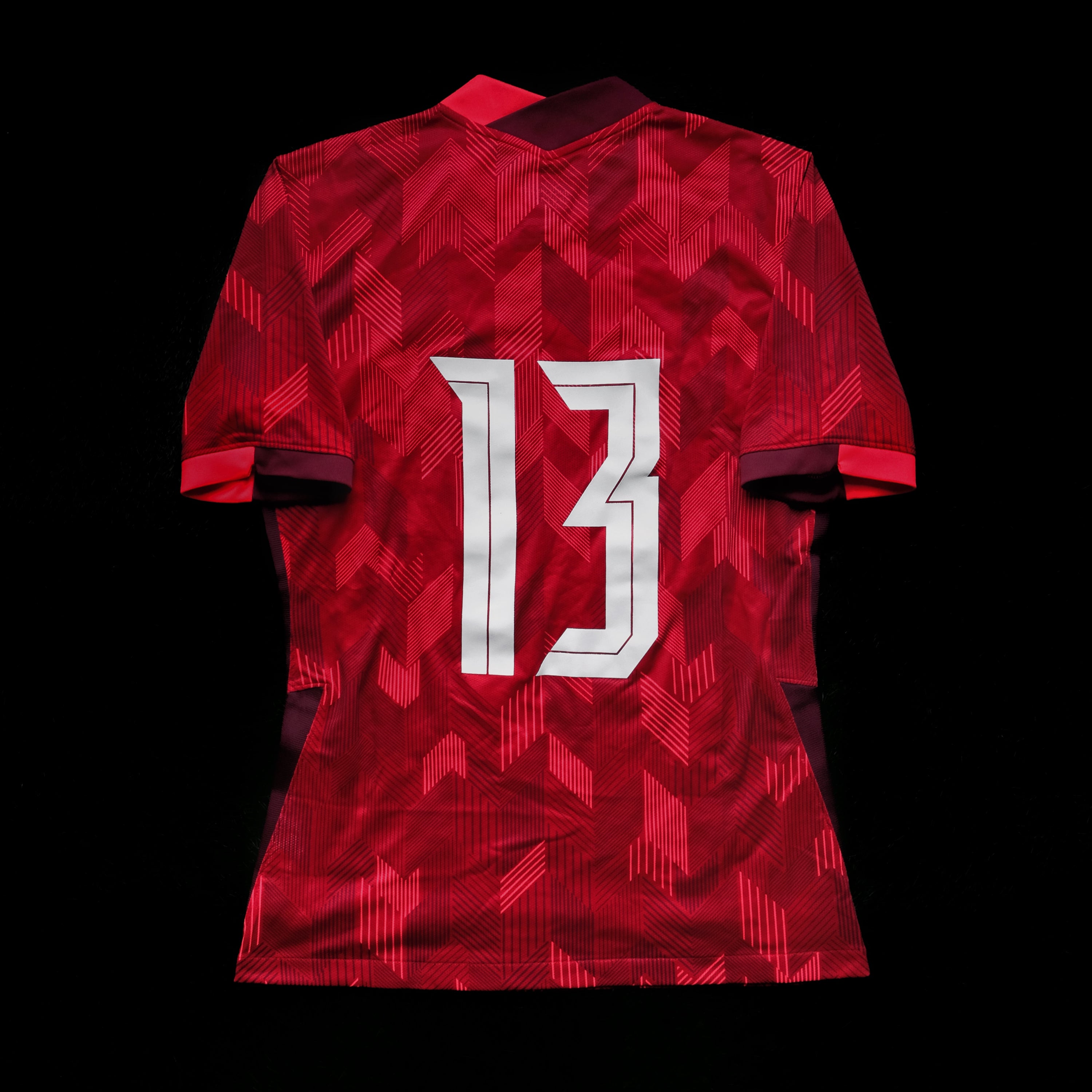 2020/22 Hong Kong #13 Home Jersey (L) with Shorts