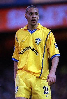 2000/02 Leeds United #29 FERDINAND Away Jersey (L)