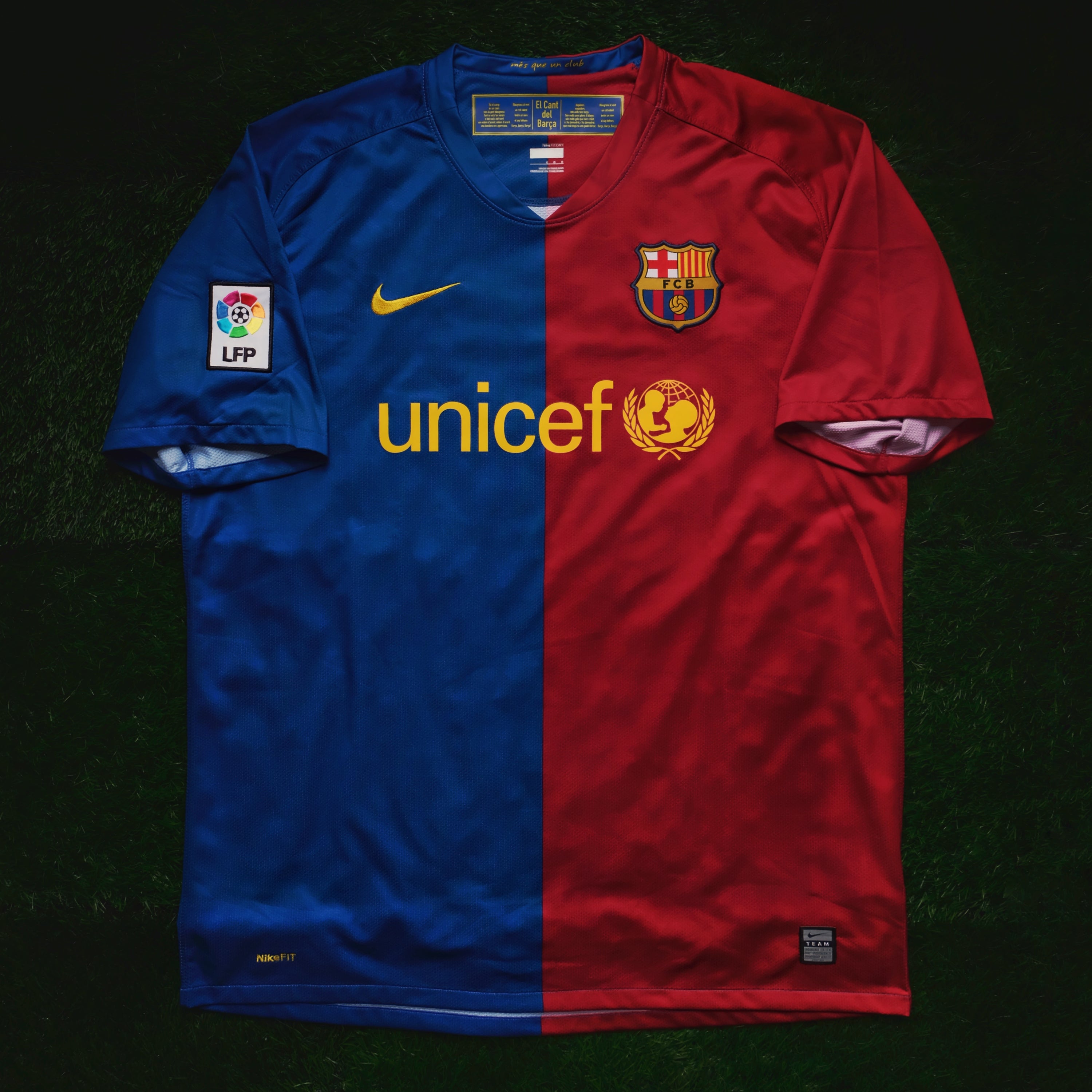 2008/09 Barcelona Home Jersey (L)