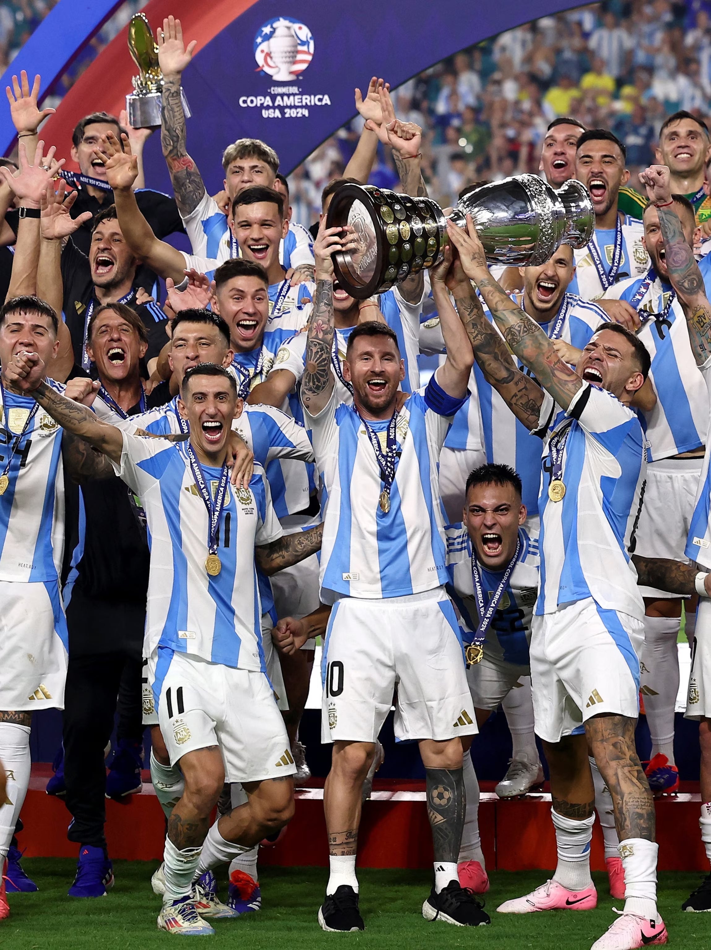 2024/25 Argentina #10 MESSI Home Jersey (M)