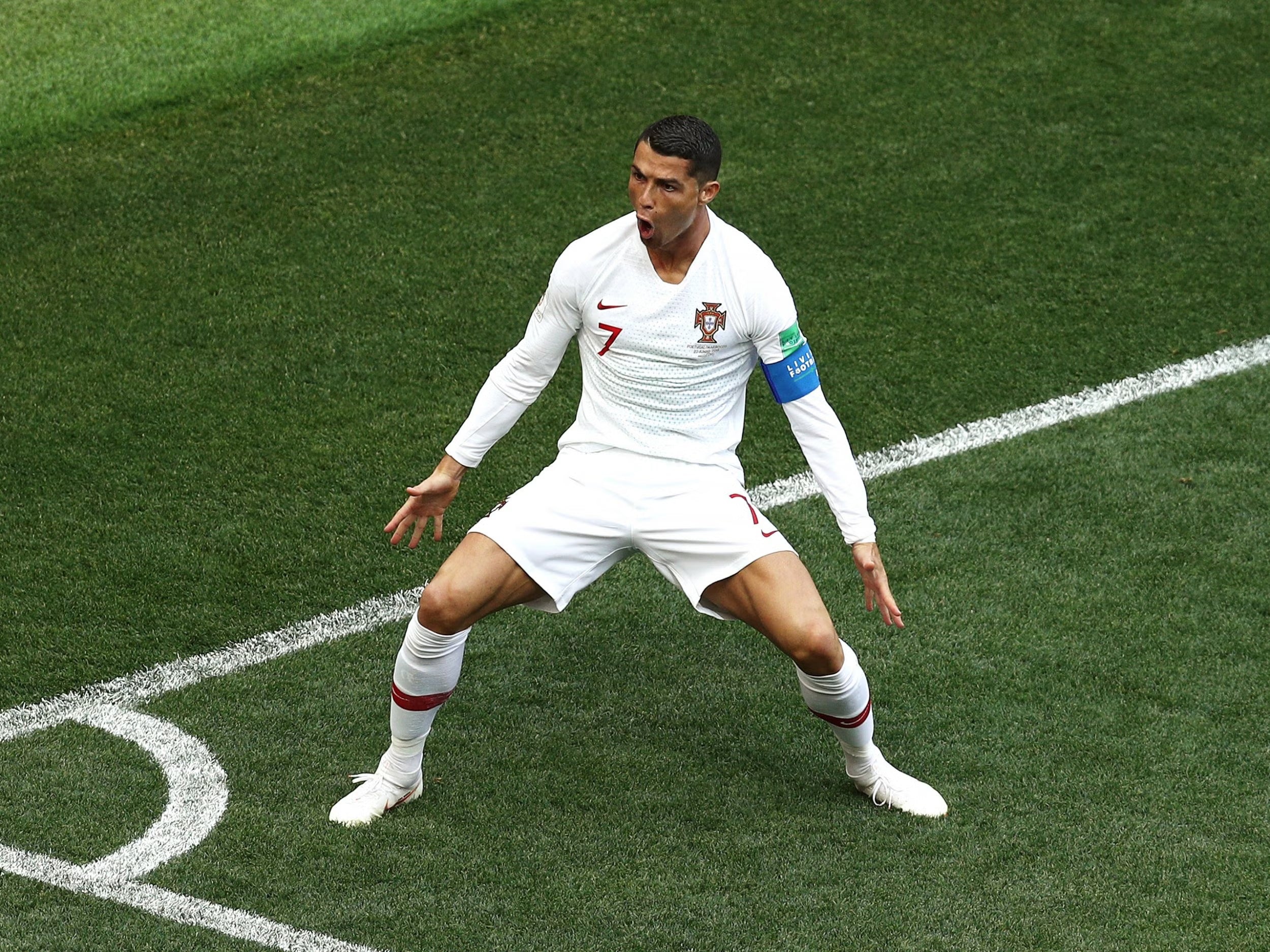 2018/19 Portugal #7 RONALDO Away Jersey (M)