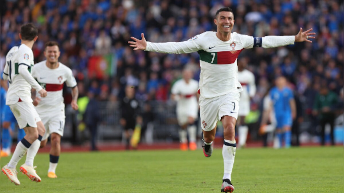 2022/23 Portugal Away Jersey (L)