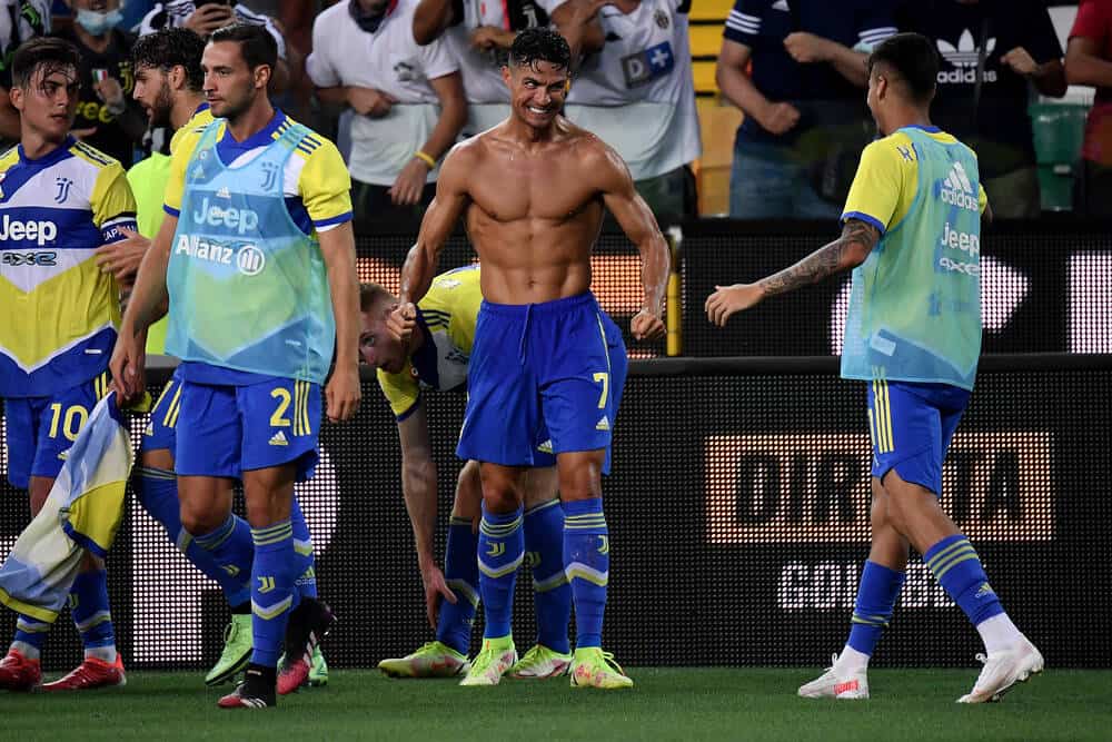 2021/22 Juventus #7 RONALDO Third Jersey (XL)