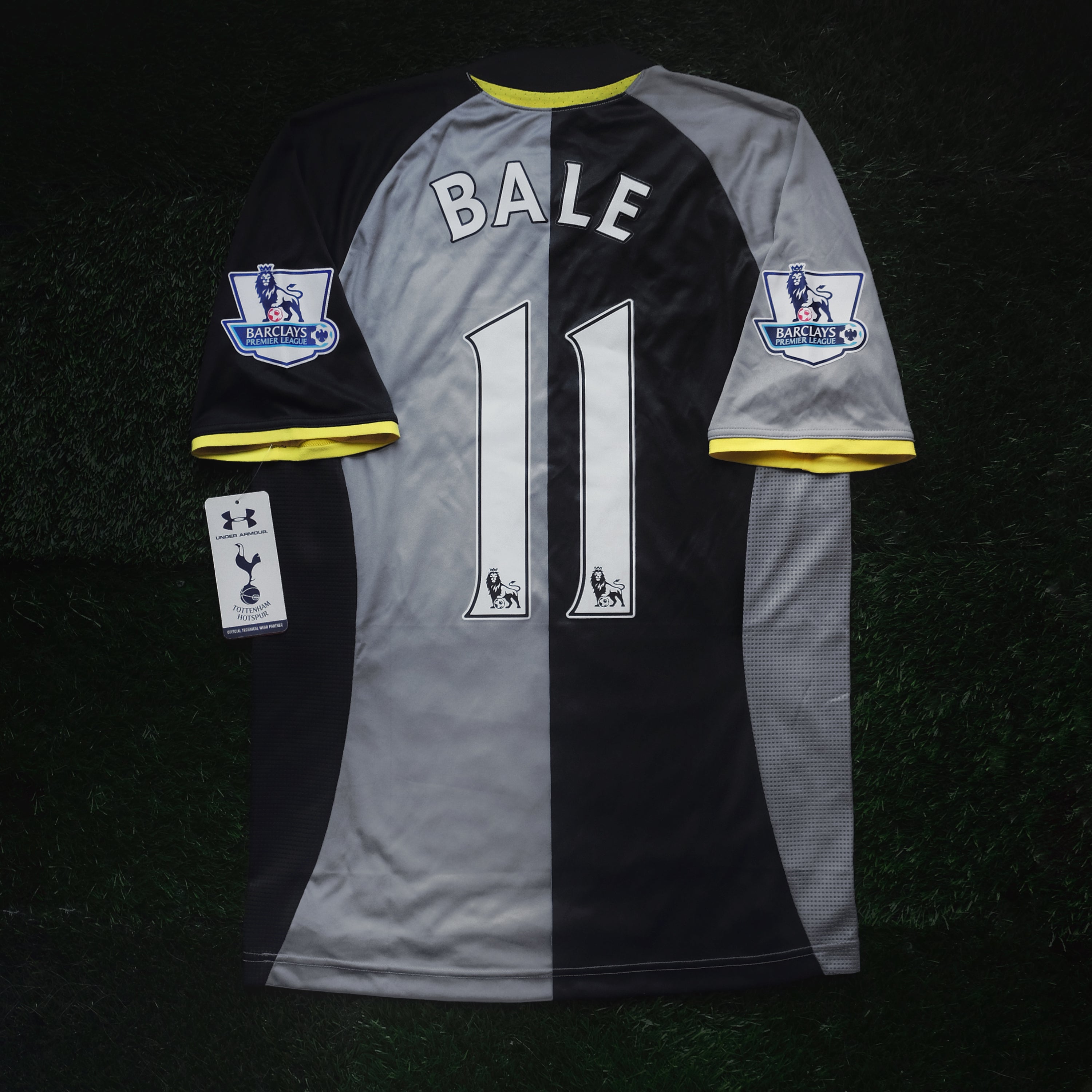 2012/13 Tottenham #11 BALE Third Jersey (M)