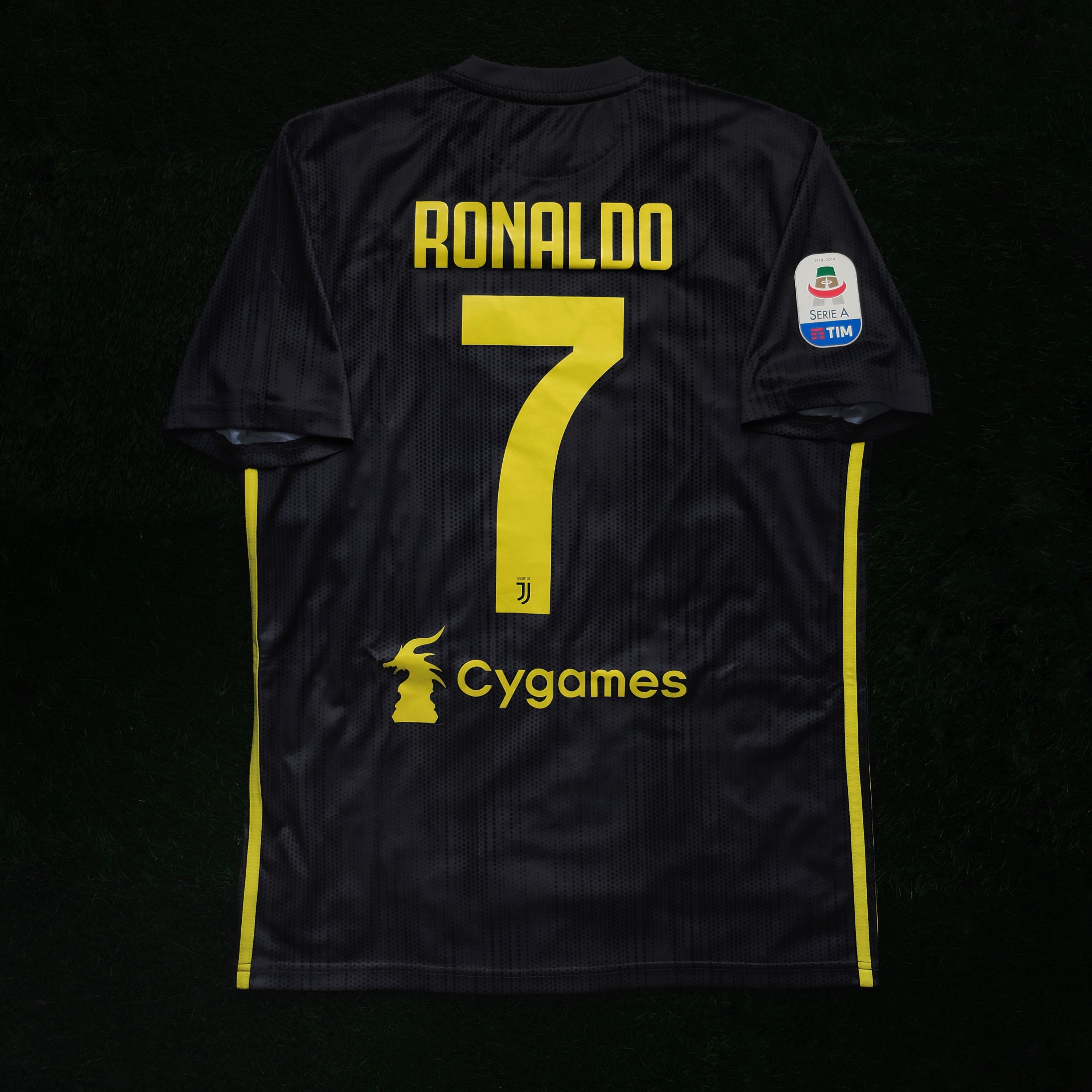 2018/19 Juventus #7 RONALDO Third Jersey (M)