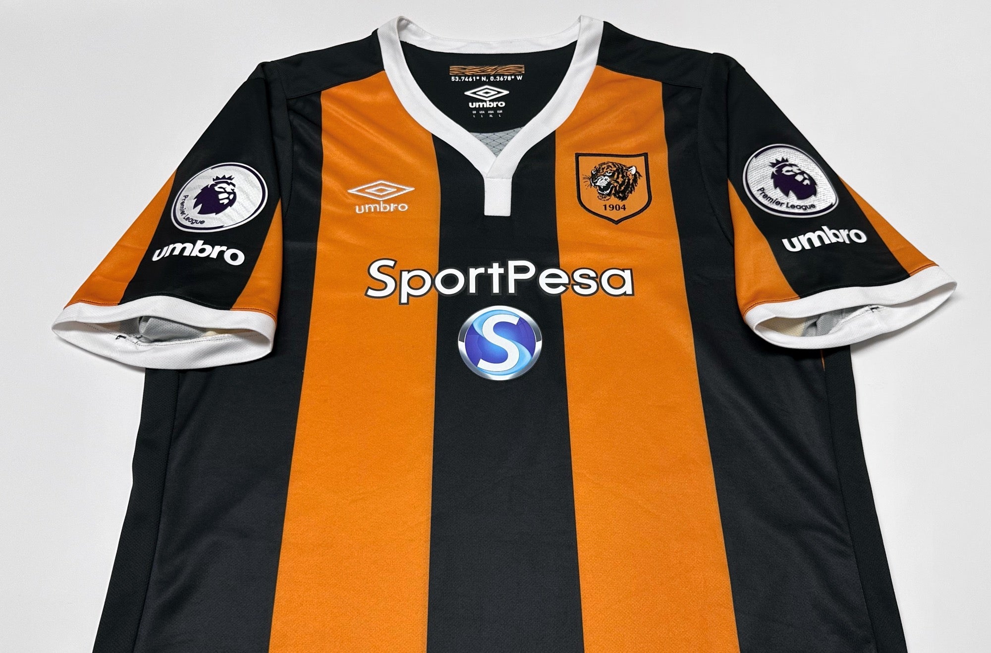 2016/17 Hull City #5 MAGUIRE Home Jersey (L)