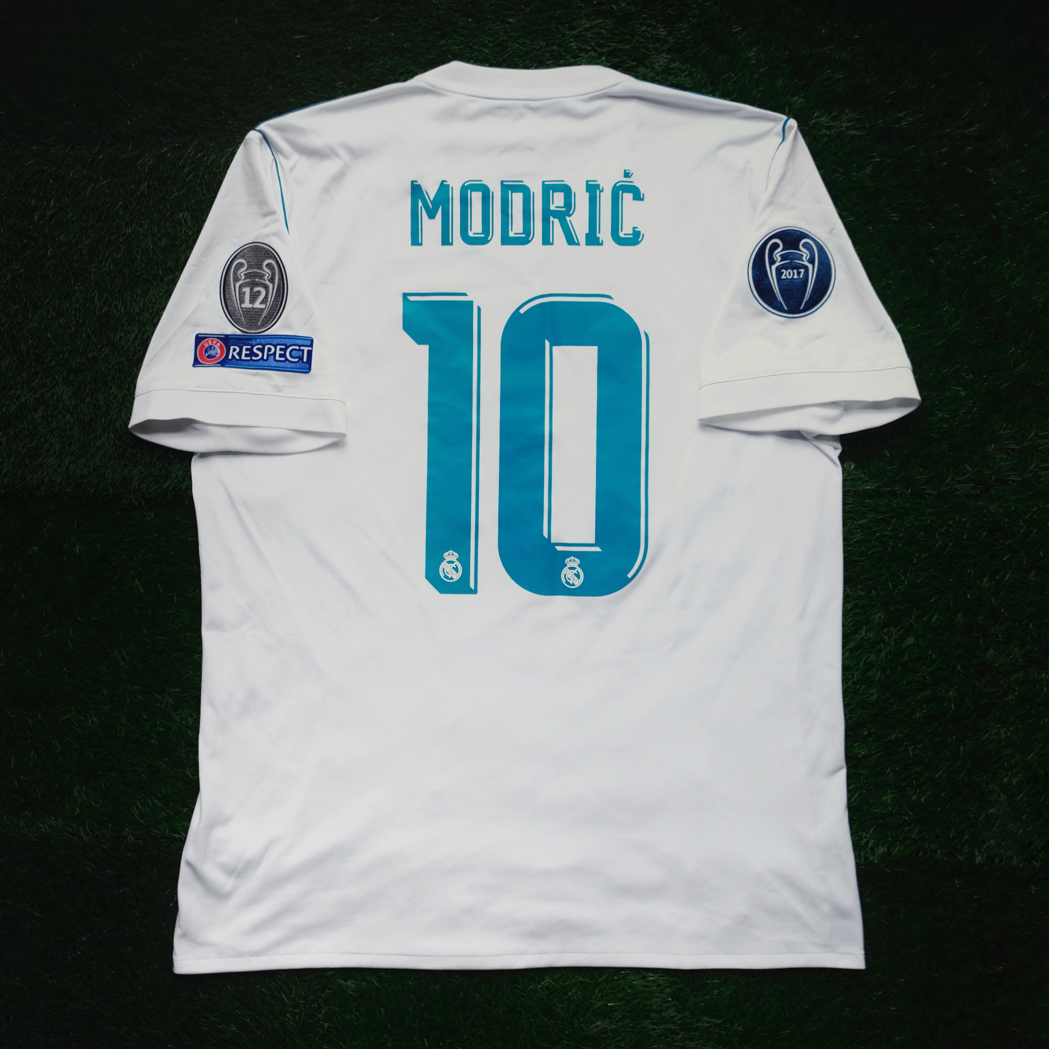 2017/18 Real Madrid #10 MODRIC Home Jersey (L) – Double Kick