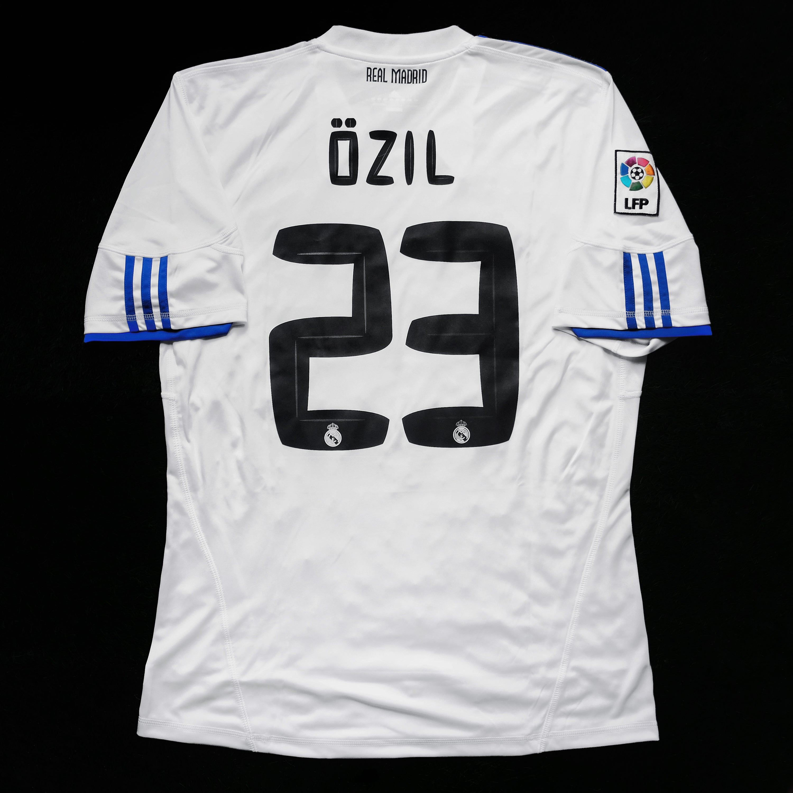 2010/11 Real Madrid #23 OZIL Home Jersey (L)