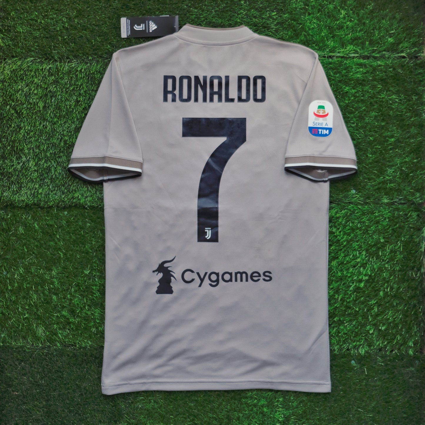 2018/19 Juventus #7 RONALDO Away Jersey (S)