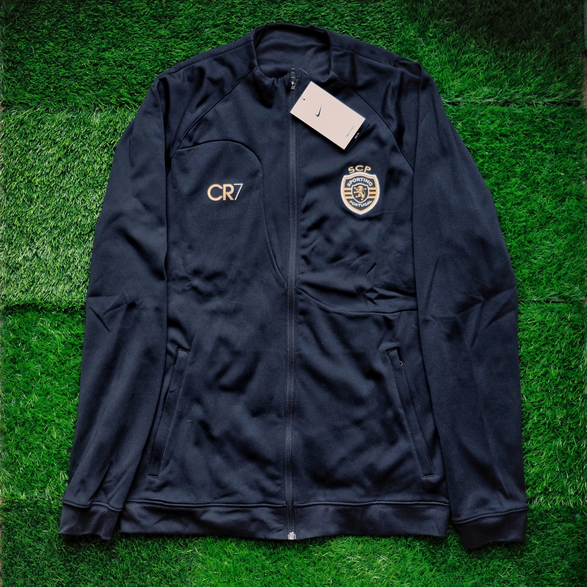 Sporting CP x CR7 Academy Pro Men's Nike Dri-FIT Football Full-Zip Jacket.  Nike LU