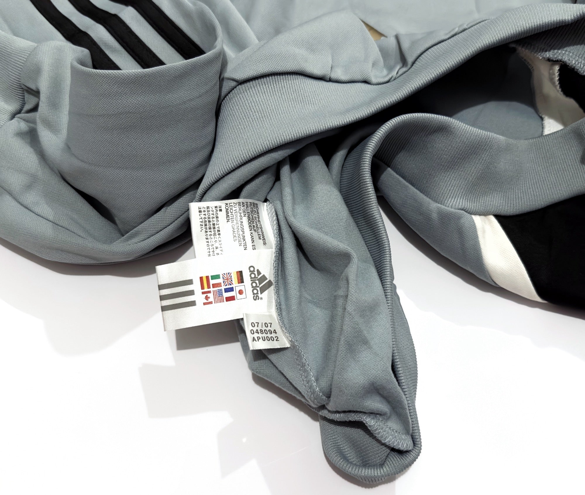 adidas Eastern #20 Training Top (XL) L/S