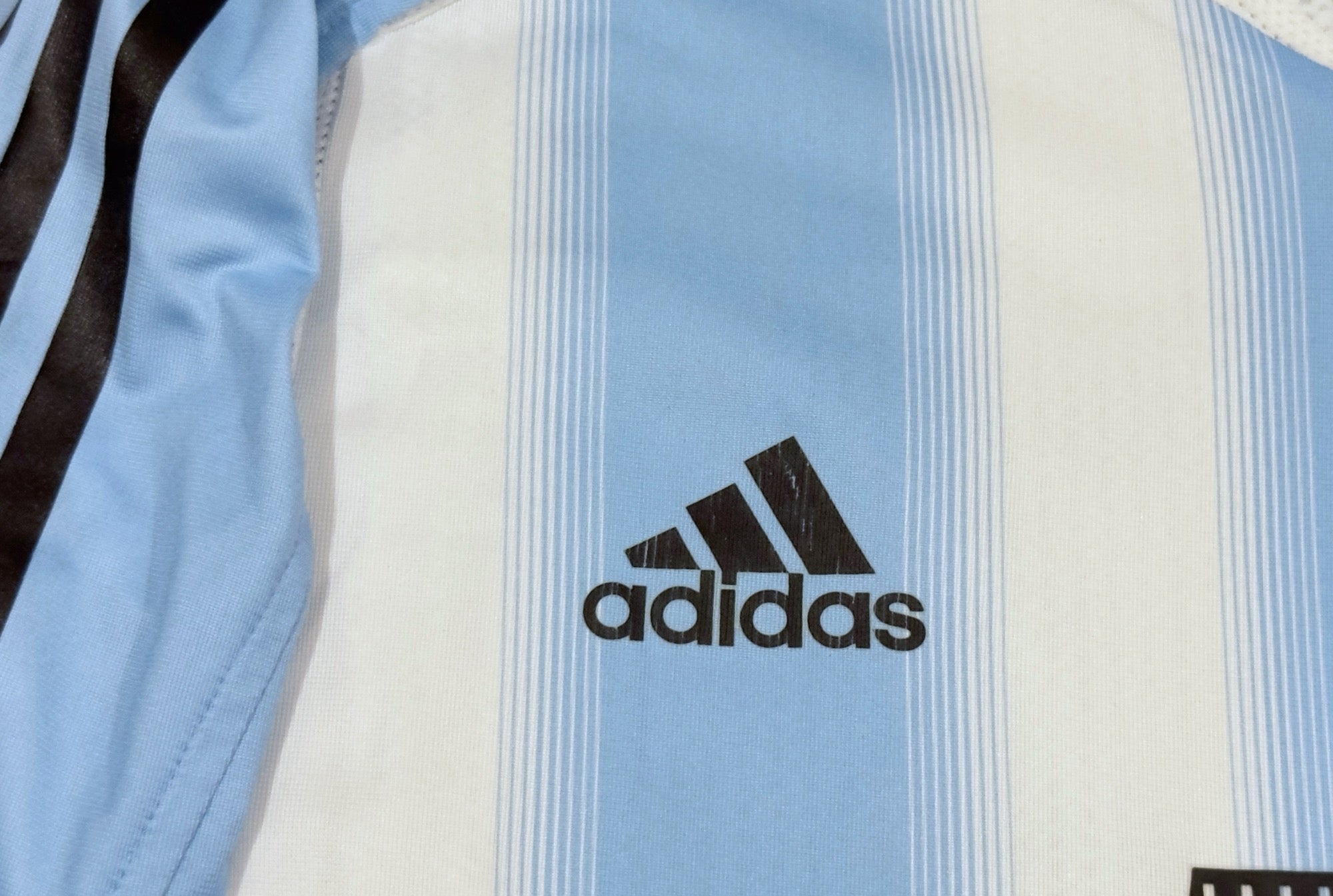 2004/05 Argentina #22 Home Jersey (L) L/S