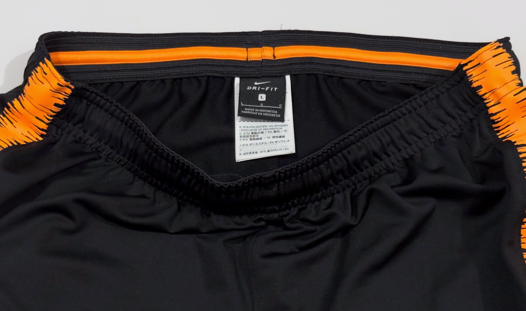 Nike Hong Kong Training Pants (L)