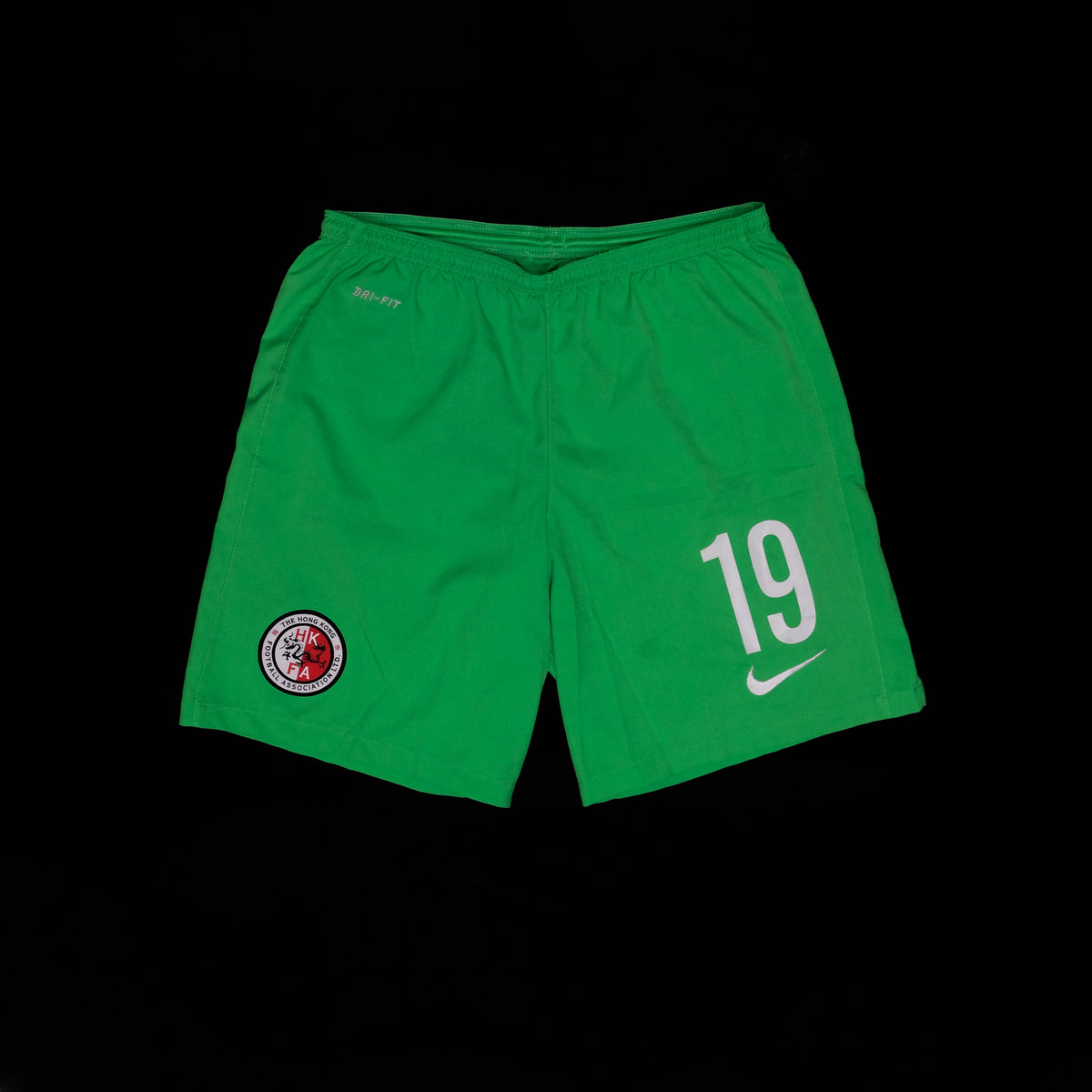 2014/15 Hong Kong #19 GK Jersey (L) with Shorts