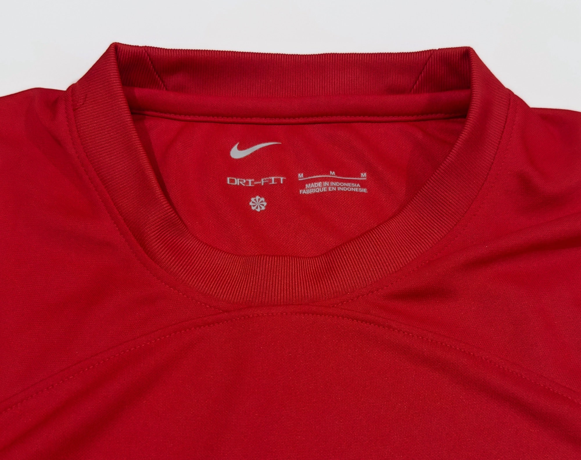 2023/24 Hong Kong #9 Home Jersey (M) with Shorts