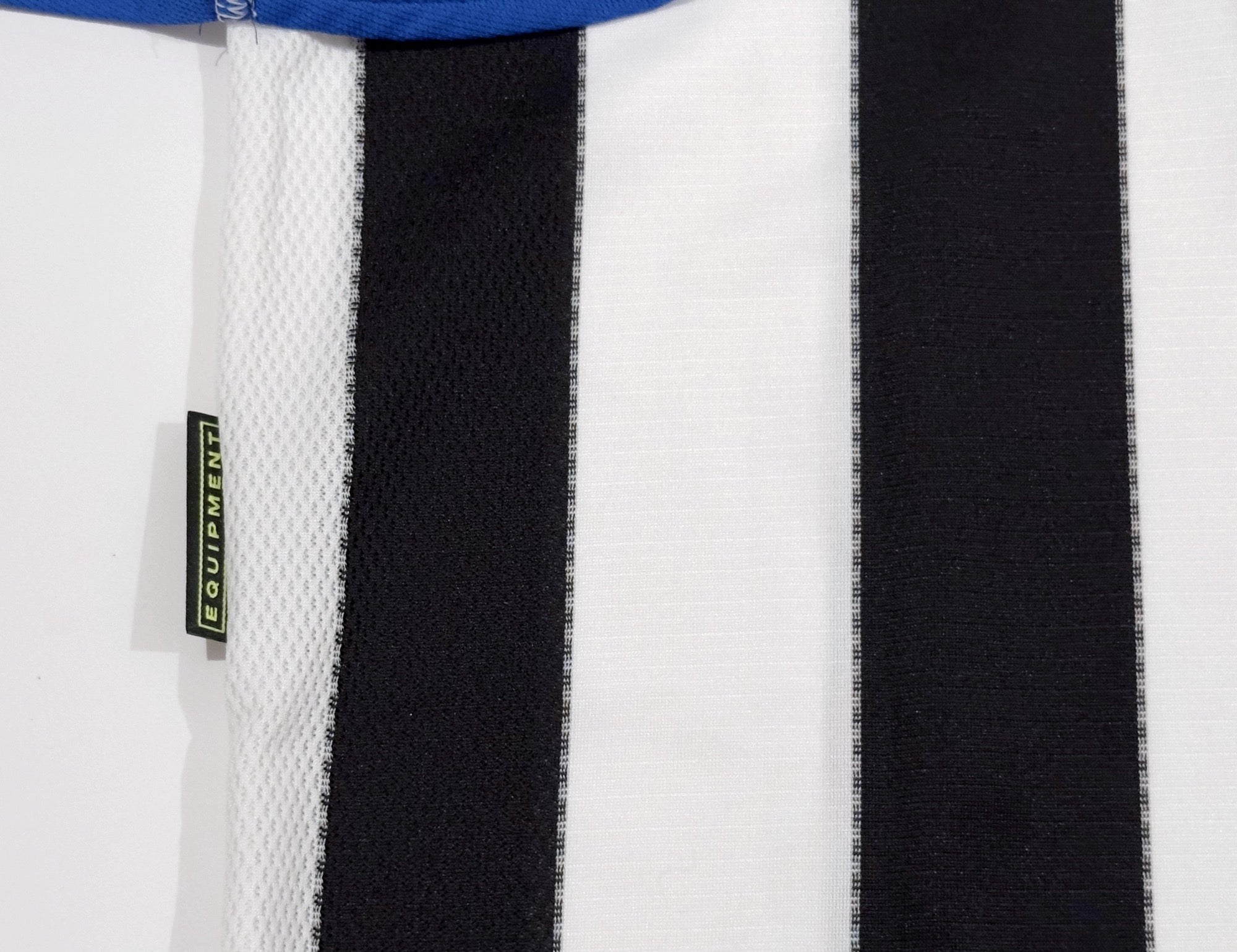 1999/00 Newcastle Home Jersey (M)