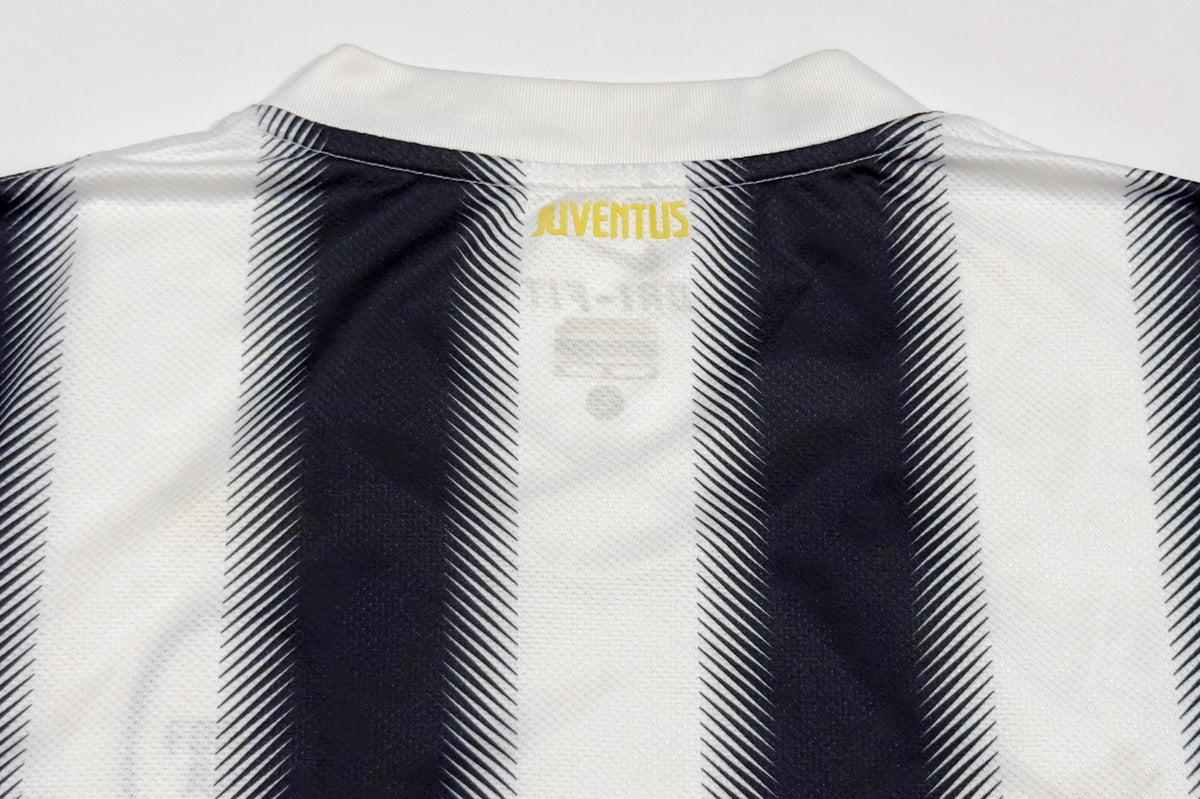 2011/12 Juventus Home Jersey (L)