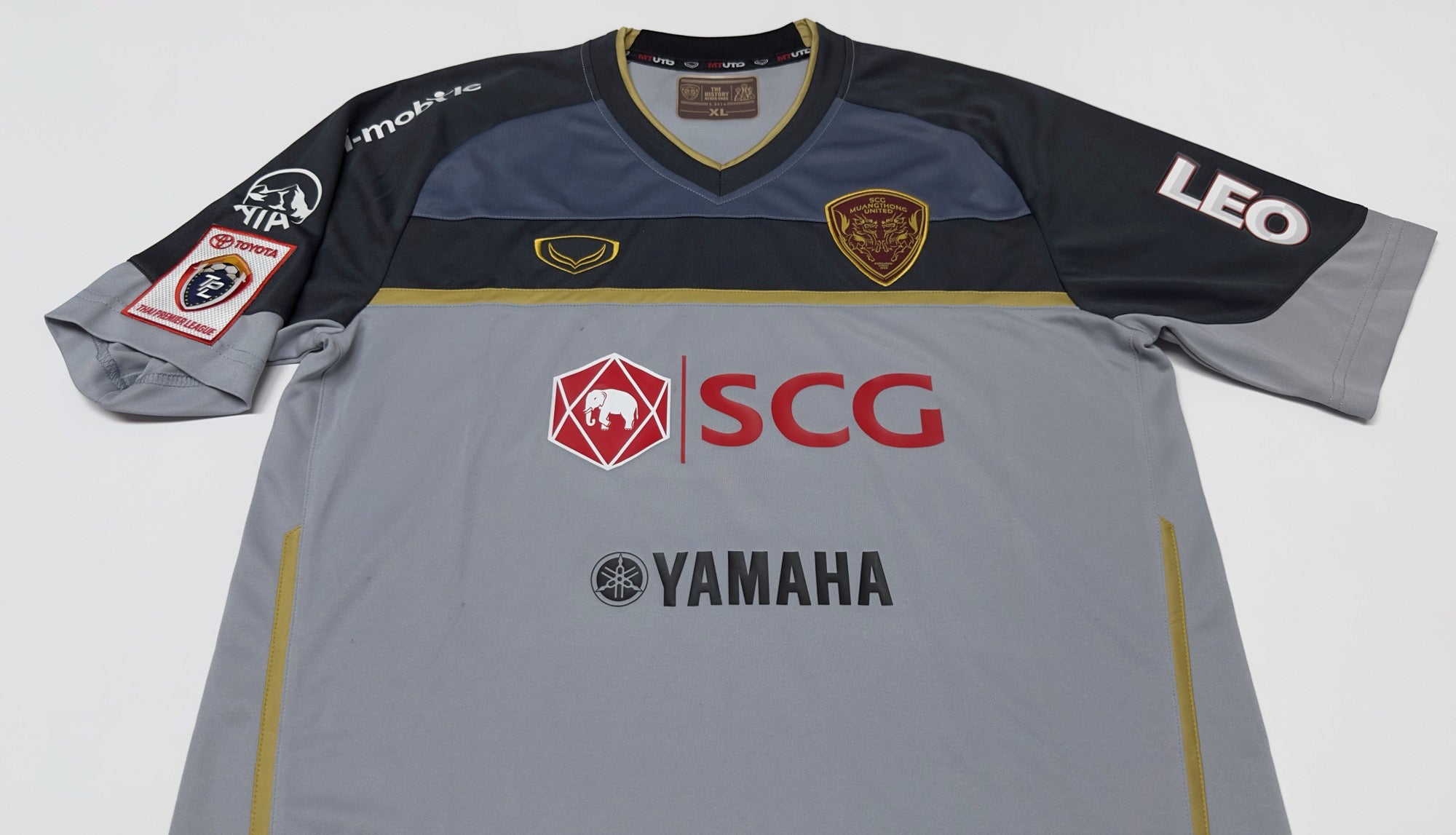 2014 SCG Muangthong United #1 KAWIN GK Jersey (XL)