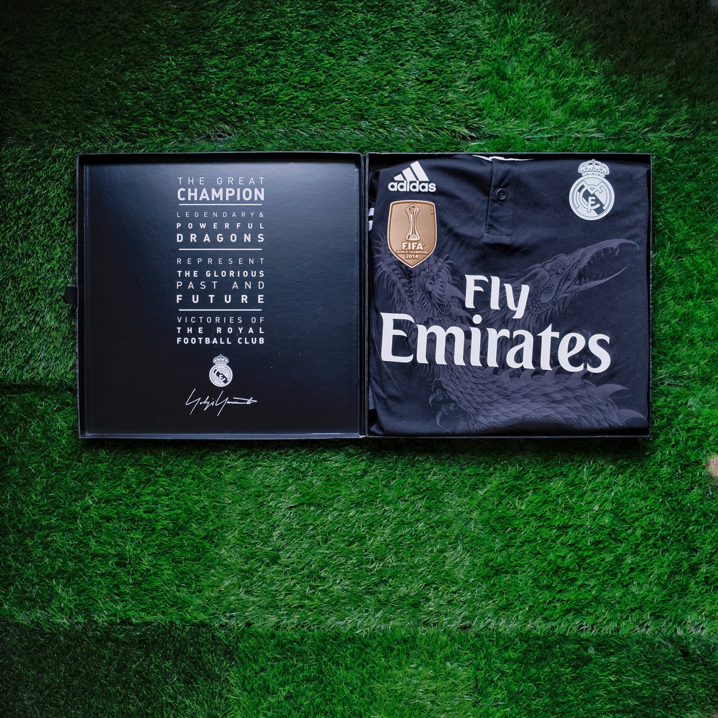 2014/15 Real Madrid #7 RONALDO Third Jersey Boxset (L)