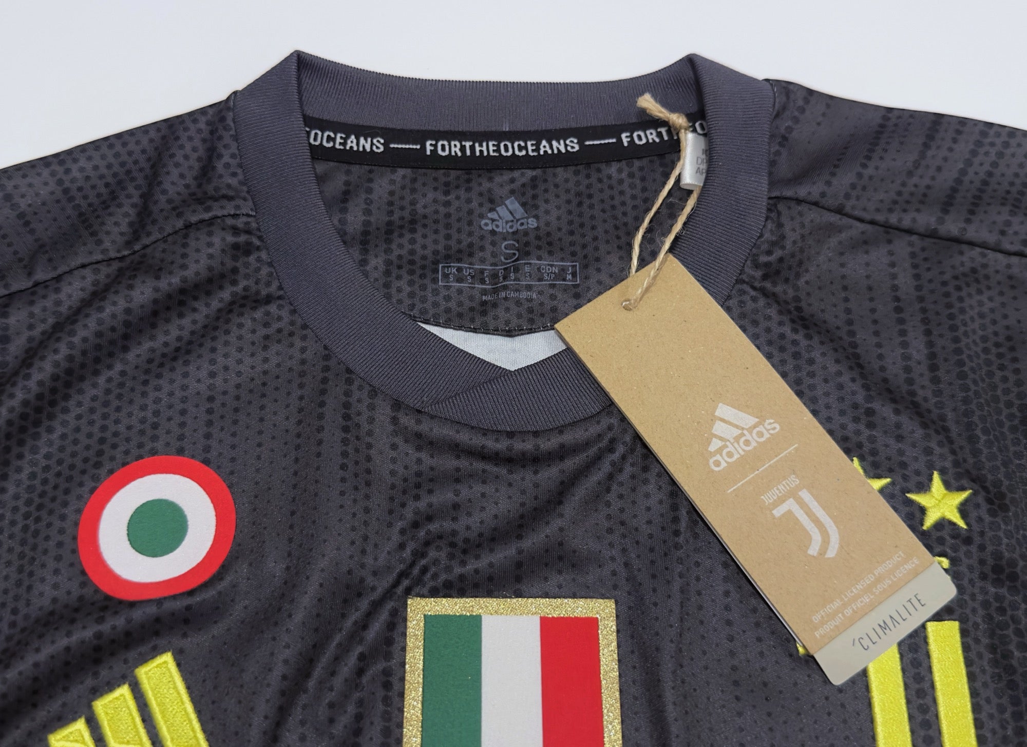 2018/19 Juventus #7 RONALDO Third Jersey (S)