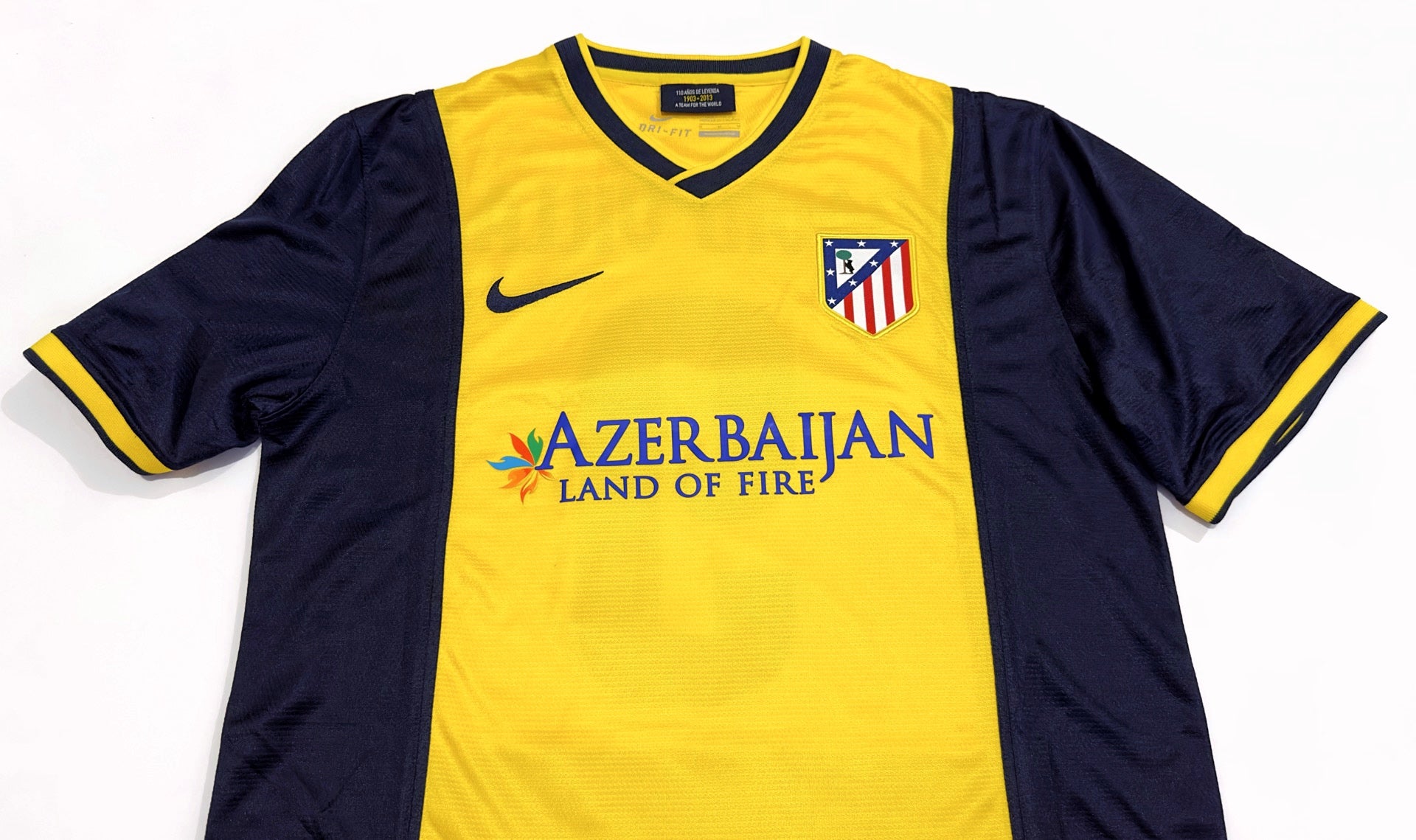 2013 14 Atletico Madrid 9 DAVID VILLA Away Jersey M