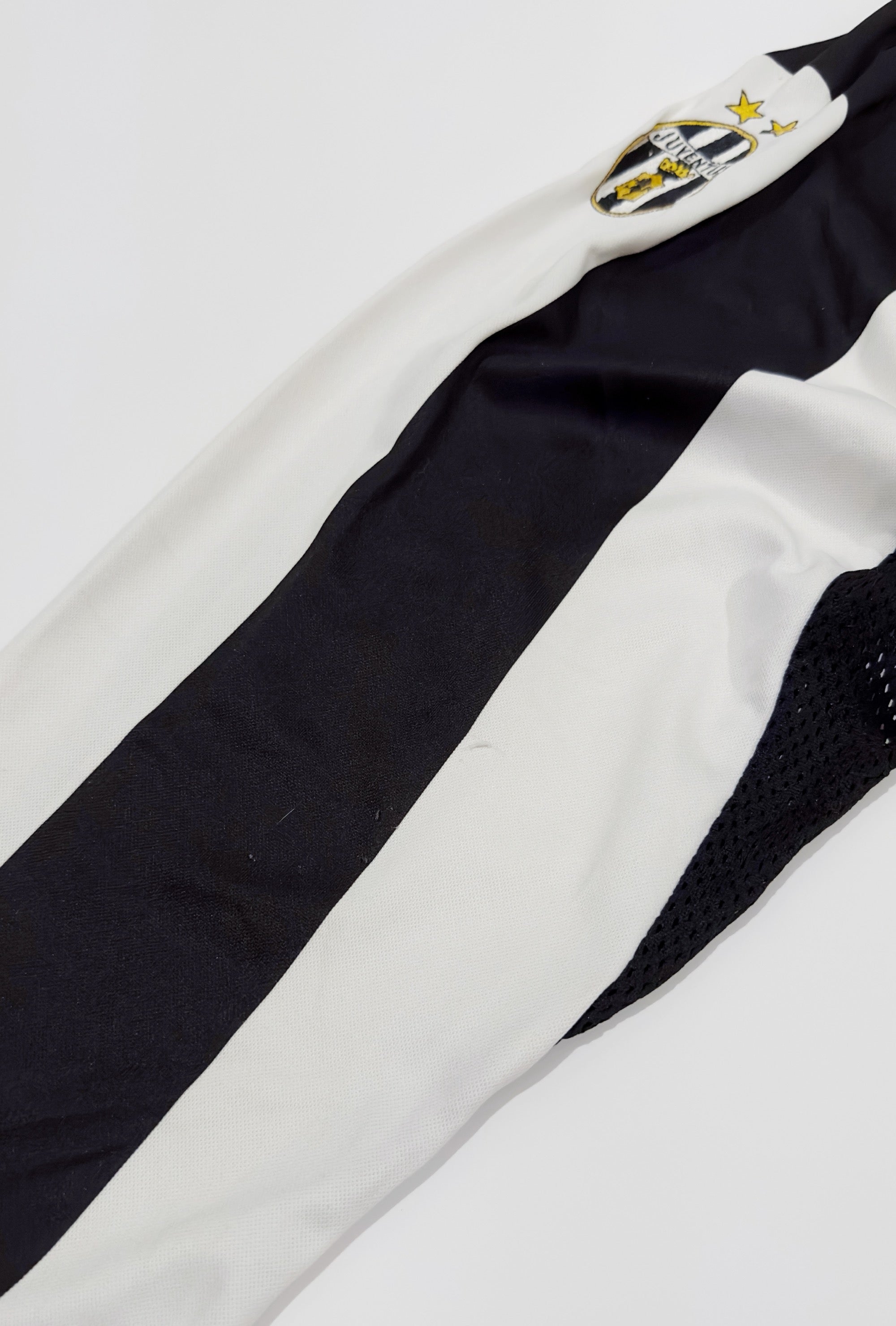 1997/98 Juventus Home Jersey (XL) L/S