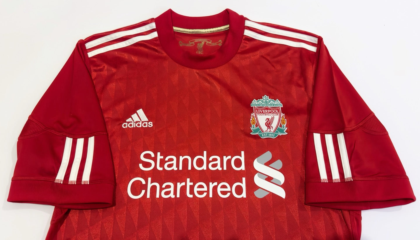 2010/12 Liverpool Home Jersey (M)