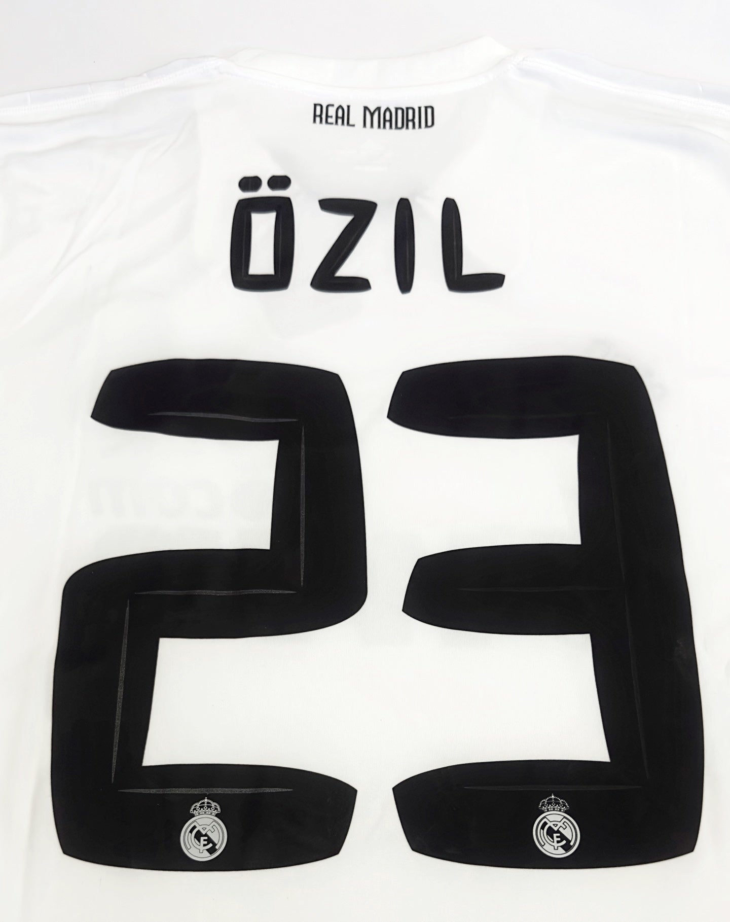 2010/11 Real Madrid #23 OZIL Home Jersey (L)