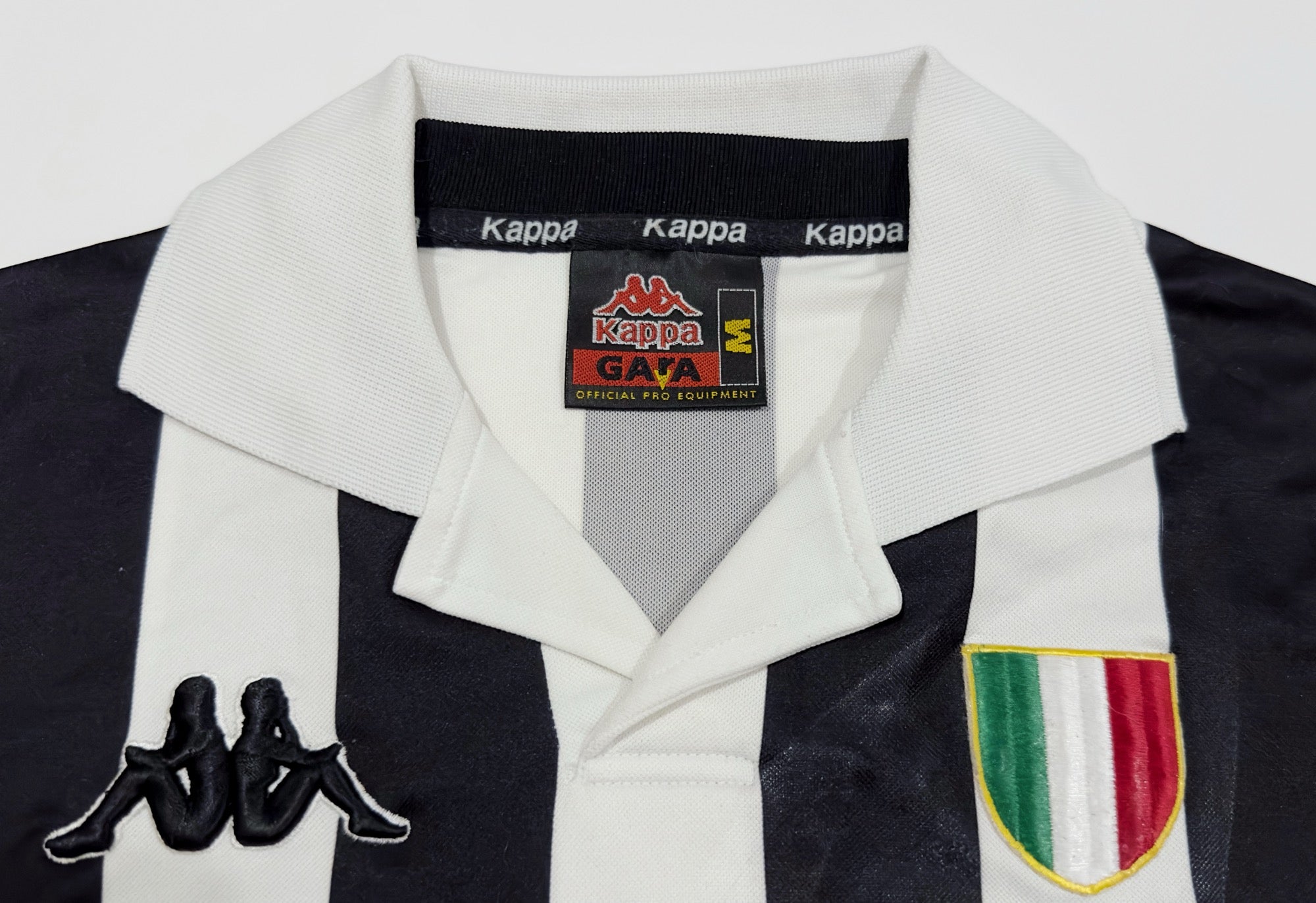 1998/99 Juventus Home Jersey (M)