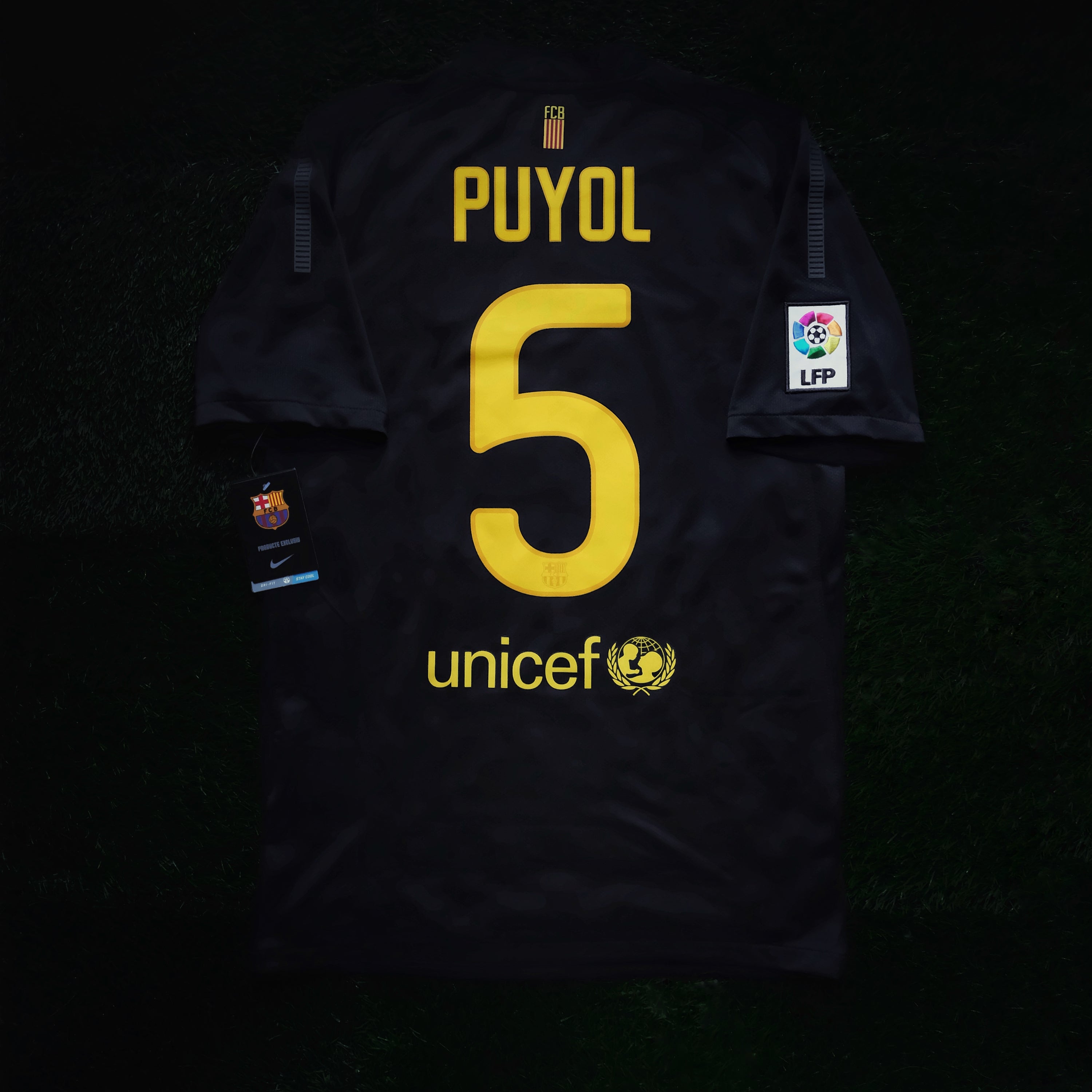 2011/12 Barcelona #5 Puyol Away Jersey (S)